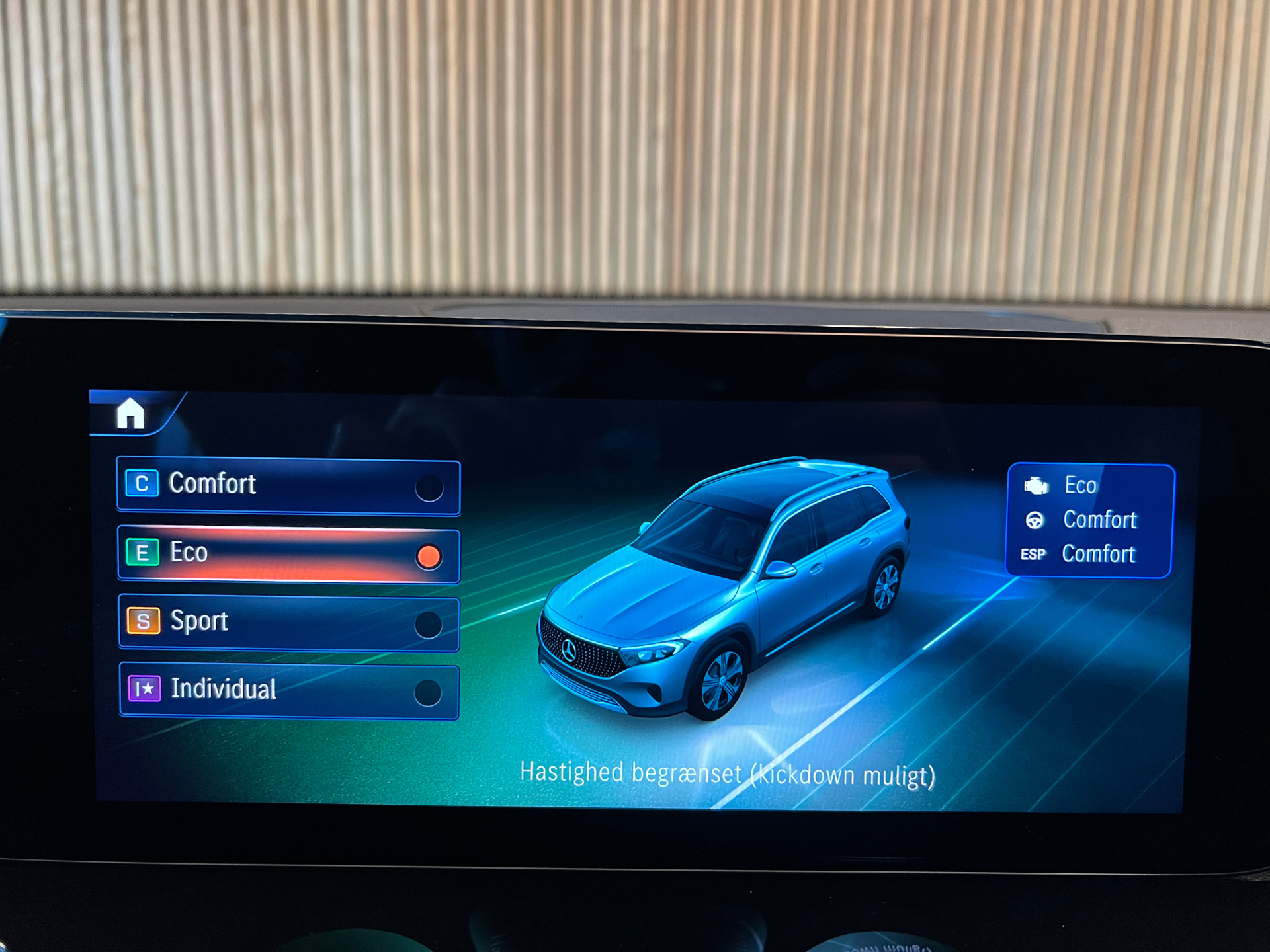 Billede af Mercedes-Benz EQB 250+ EL Advantage 190HK 5d Aut.