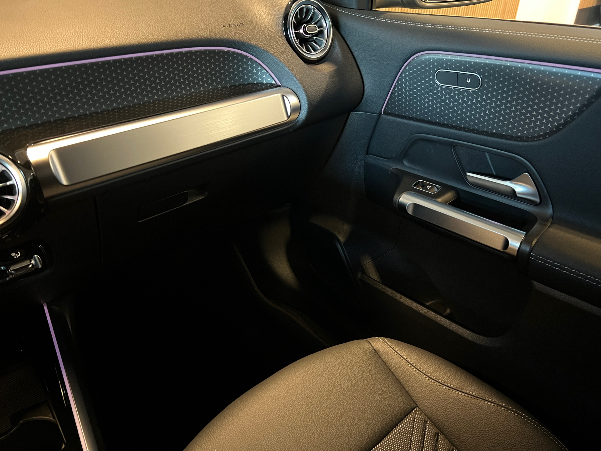 Billede af Mercedes-Benz EQB 250+ EL Advantage 190HK 5d Aut.