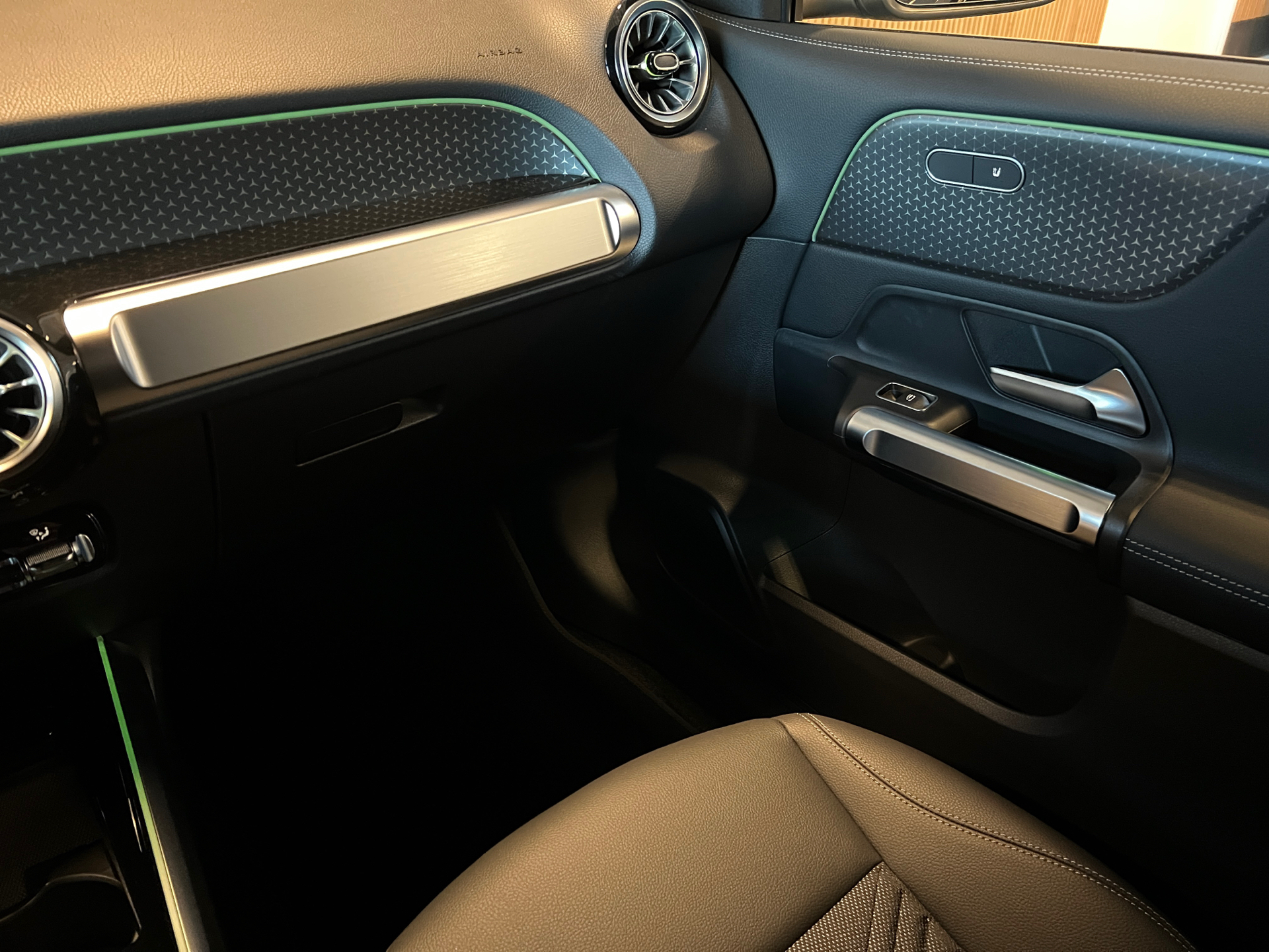 Billede af Mercedes-Benz EQB 250+ EL Advantage 190HK 5d Aut.