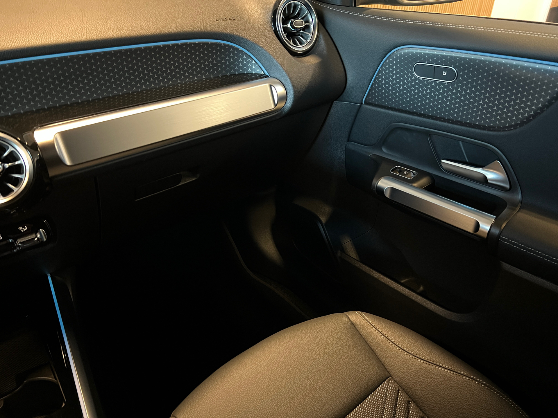 Billede af Mercedes-Benz EQB 250+ EL Advantage 190HK 5d Aut.