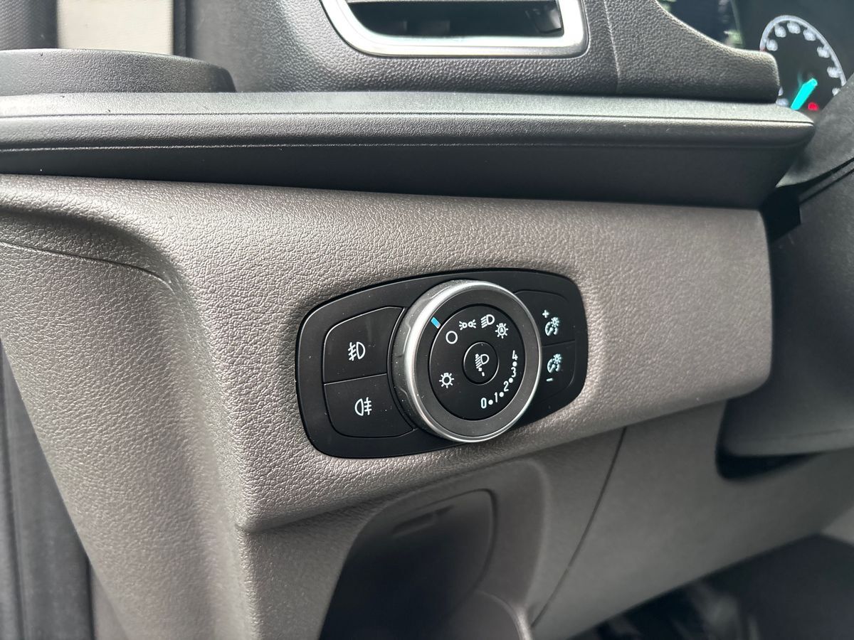 Billede af Ford Transit Custom 290 L1H1 2,0 TDCi Sport 185HK Van 6g Aut.