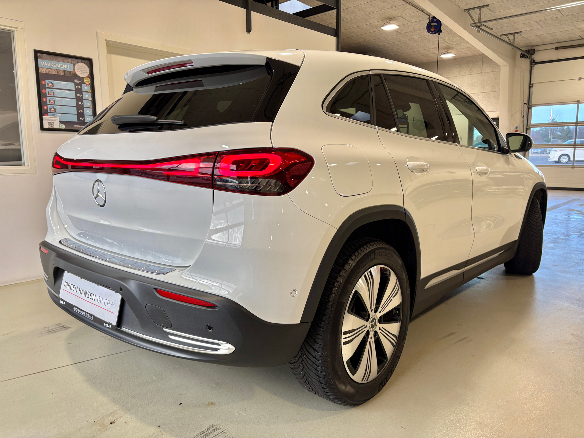 Billede af Mercedes-Benz EQA 250+ EL 190HK 5d Aut.