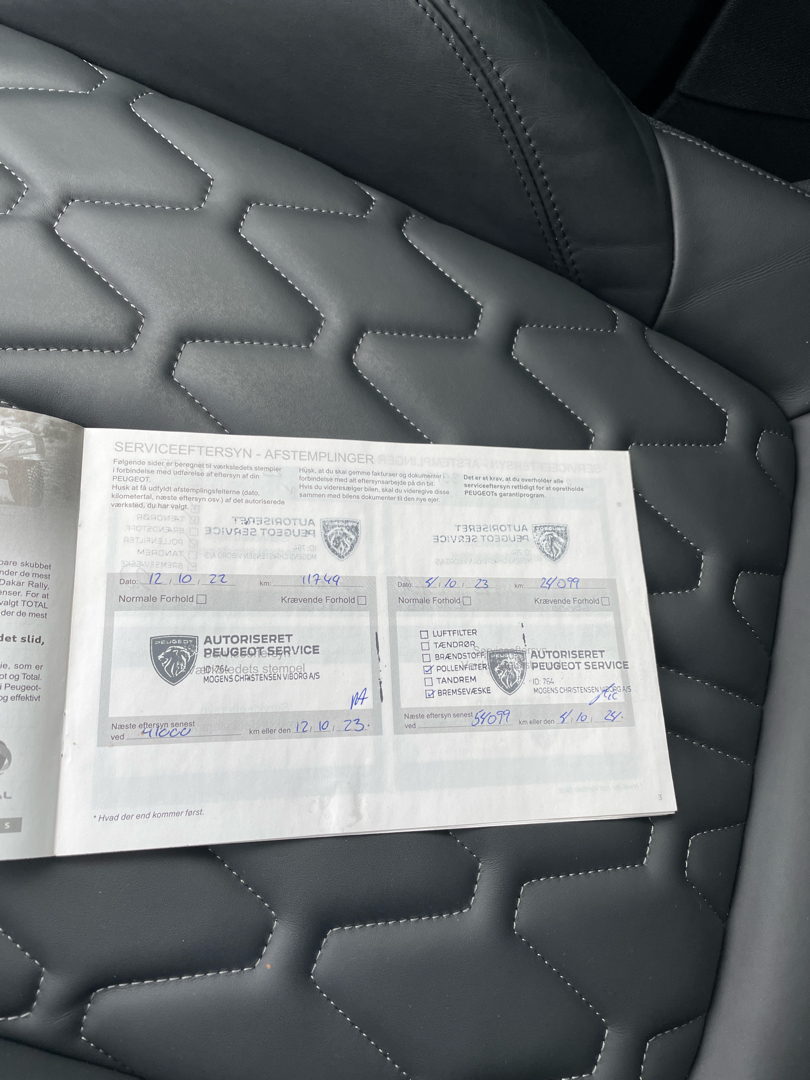 Billede af Peugeot 3008 1,6 PureTech  Plugin-hybrid Allure Pack LTD EAT8 225HK 5d 8g Aut.