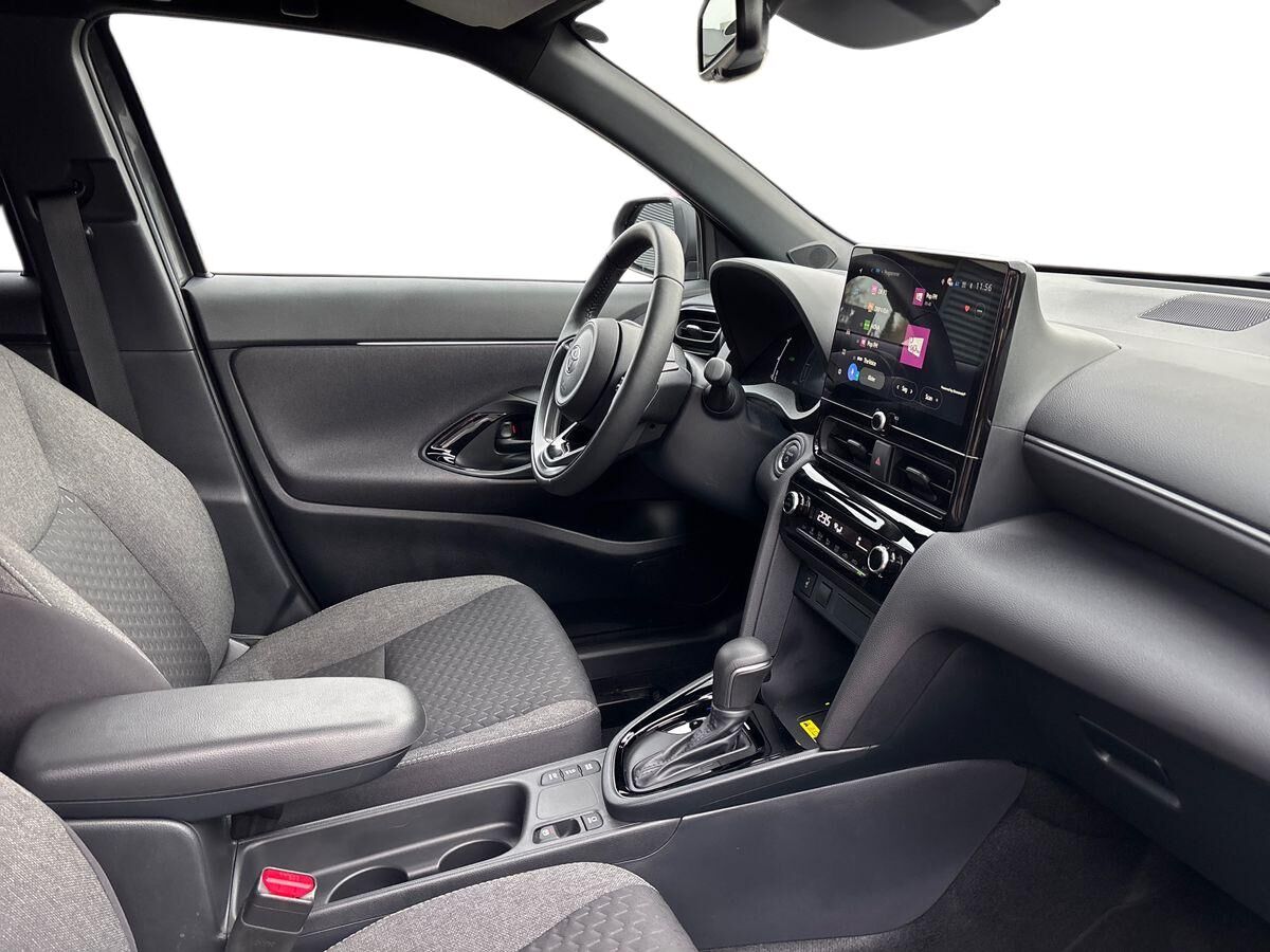 Billede af Toyota Yaris Cross 1,5 Hybrid Style Comfort 116HK 5d Trinl. Gear