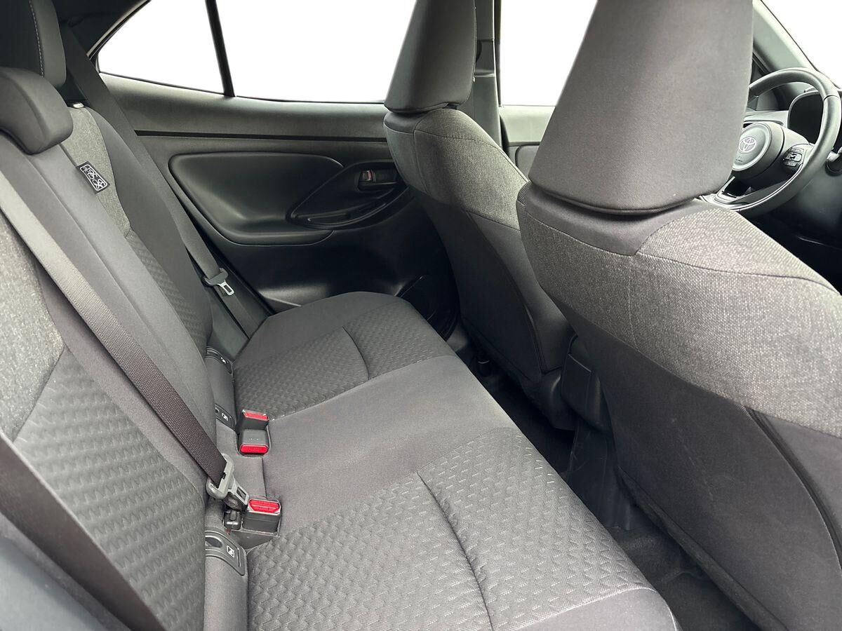 Billede af Toyota Yaris Cross 1,5 Hybrid Style Comfort 116HK 5d Trinl. Gear