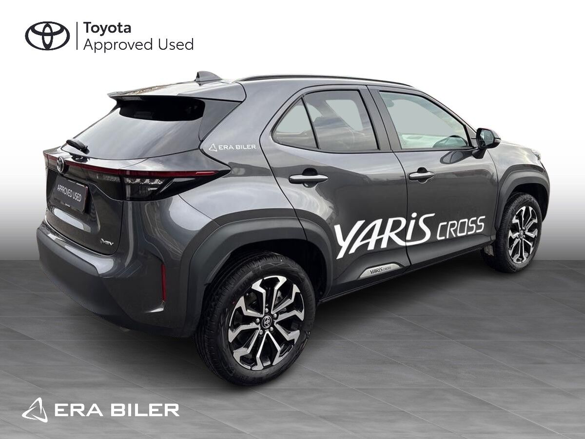 Billede af Toyota Yaris Cross 1,5 Hybrid Style Comfort 116HK 5d Trinl. Gear