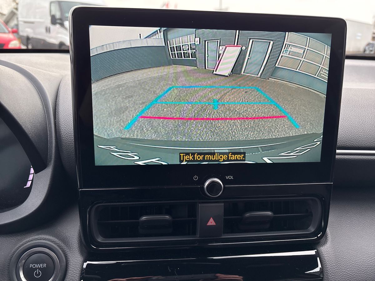 Billede af Toyota Yaris Cross 1,5 Hybrid Style Comfort 116HK 5d Trinl. Gear