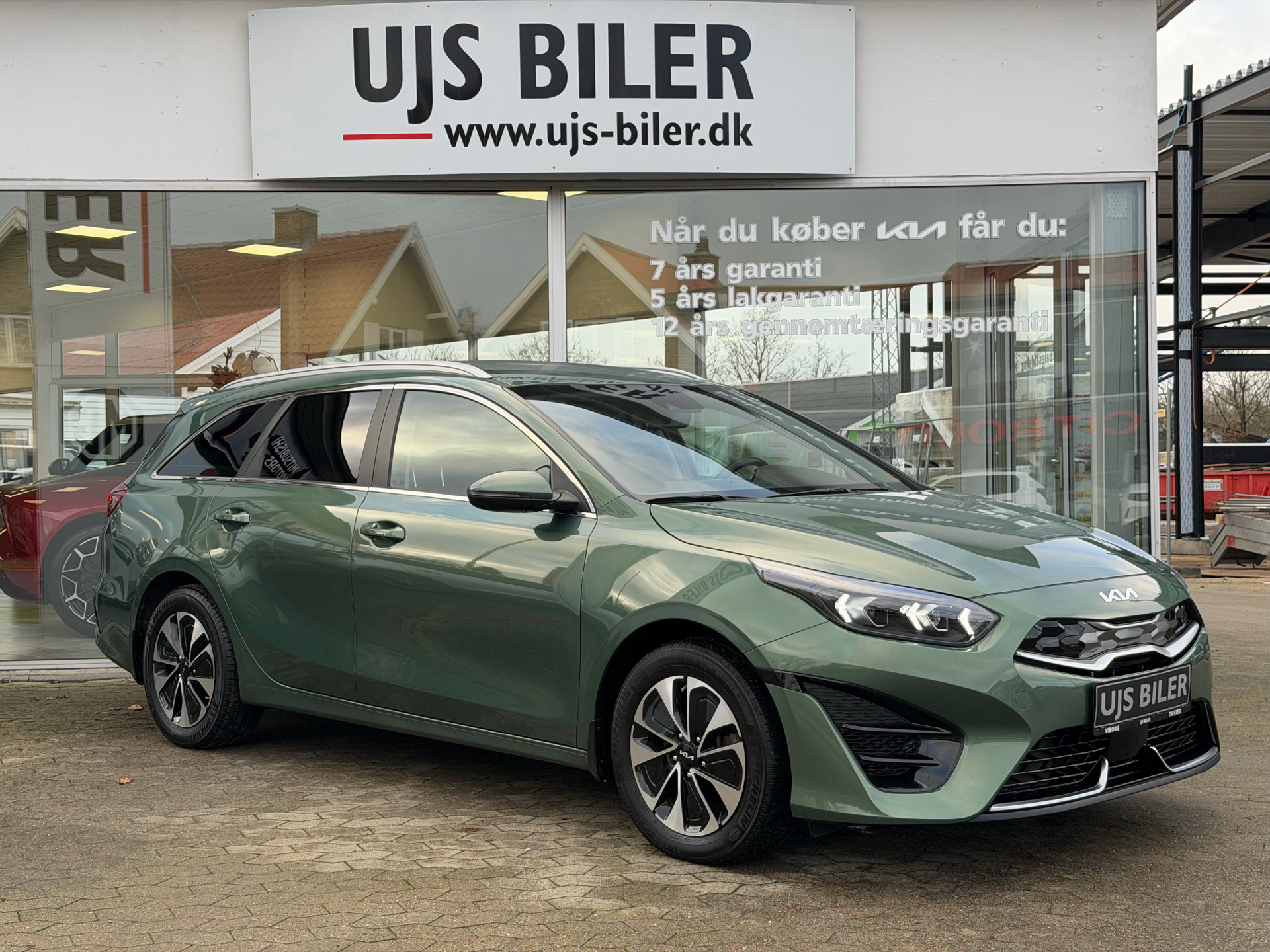 Billede af Kia Ceed SW 1,6 GDI PHEV  Plugin-hybrid Prestige DCT 141HK Stc 6g Aut.