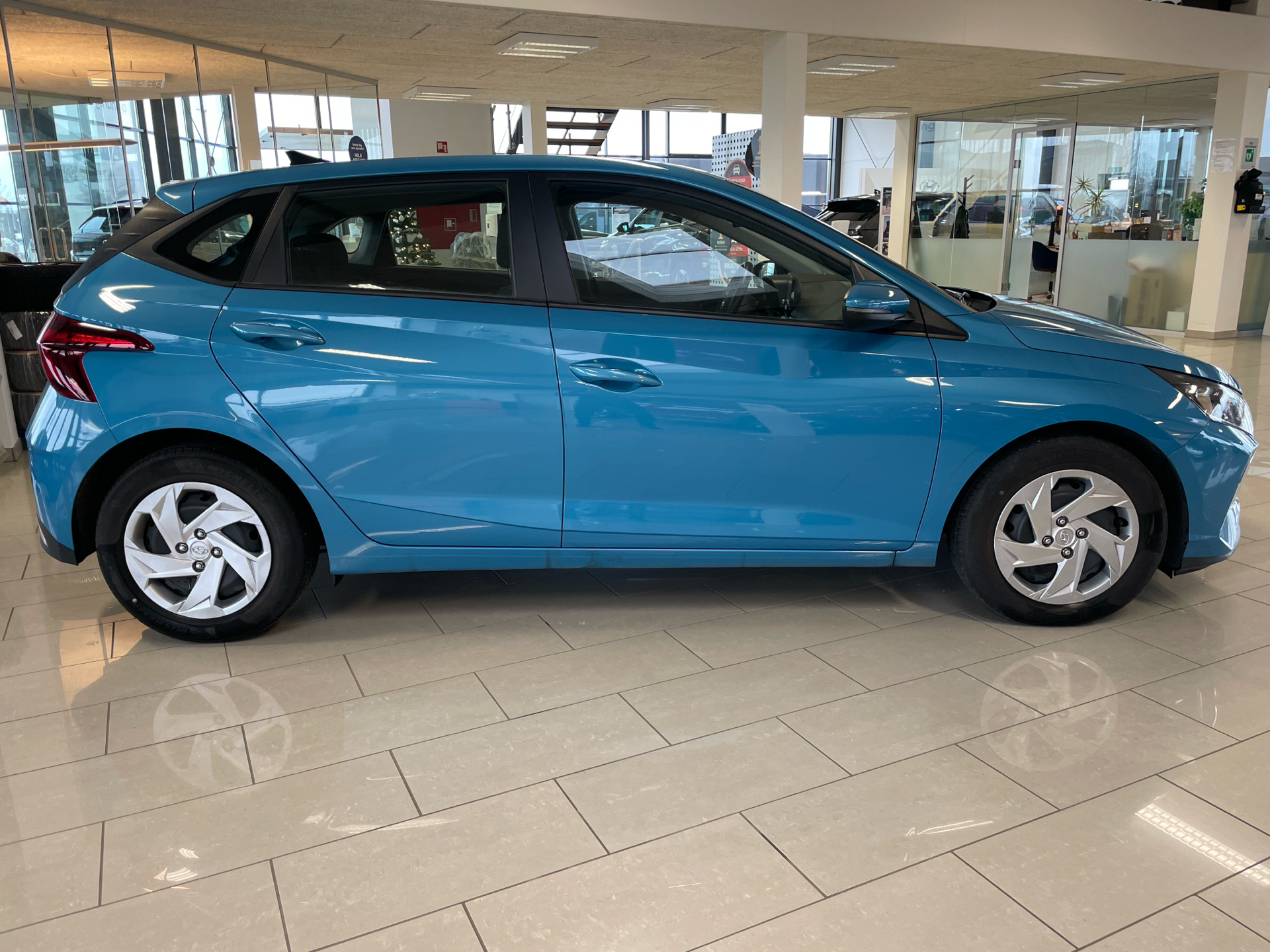 Billede af Hyundai i20 1,0 T-GDI Essential DCT 100HK 5d 7g Aut.