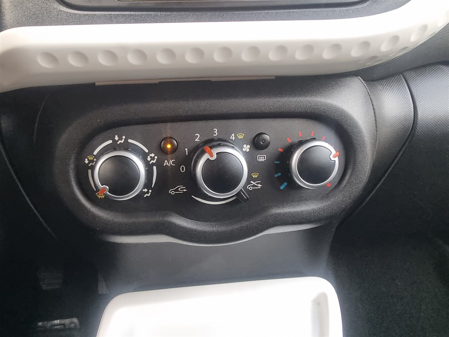 Billede af Renault Twingo 1,0 Sce Expression start/stop 70HK 5d