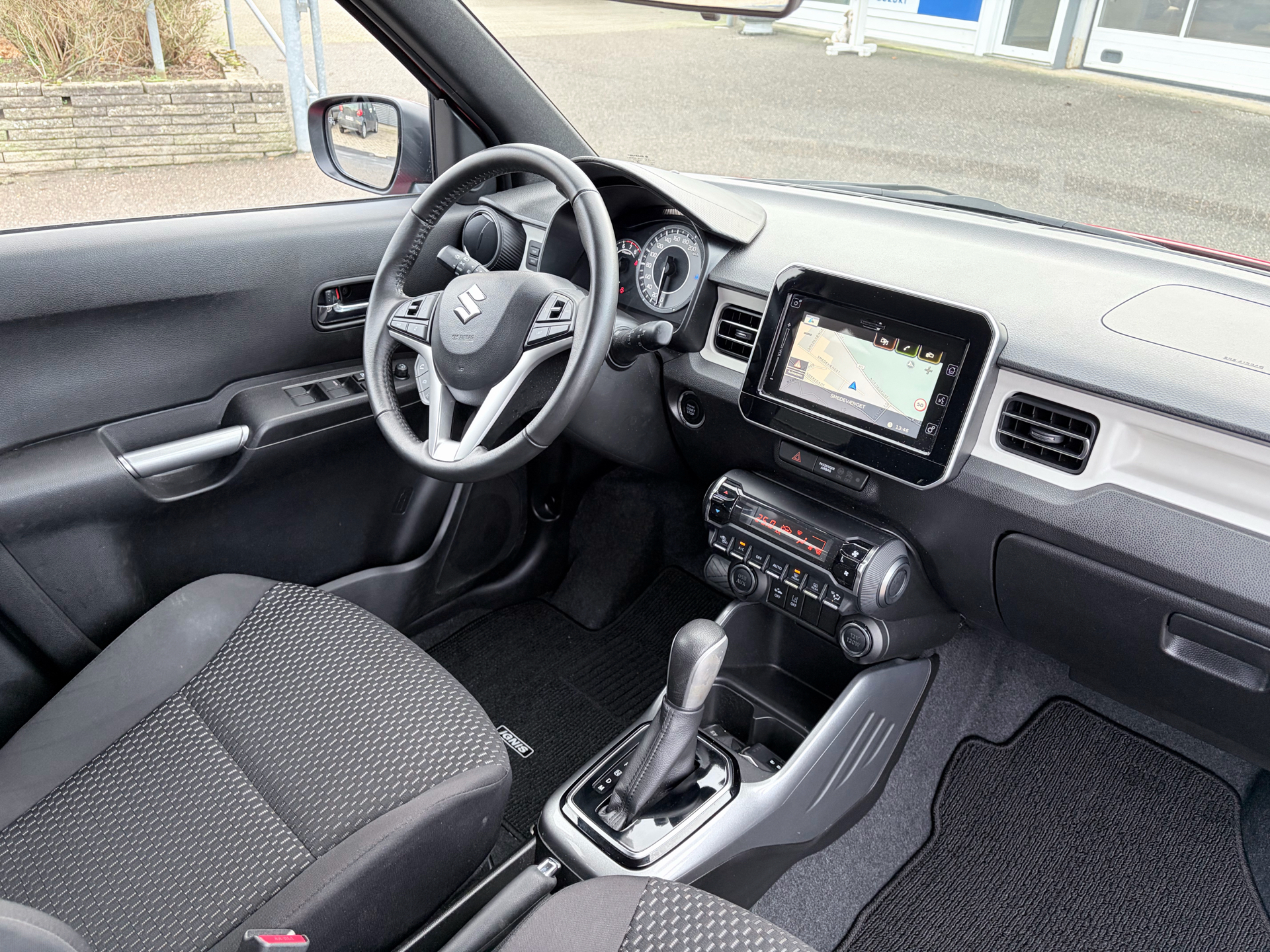 Billede af Suzuki Ignis 1,2 Dualjet  Mild hybrid Adventure Hybrid CVT 83HK 5d Aut.