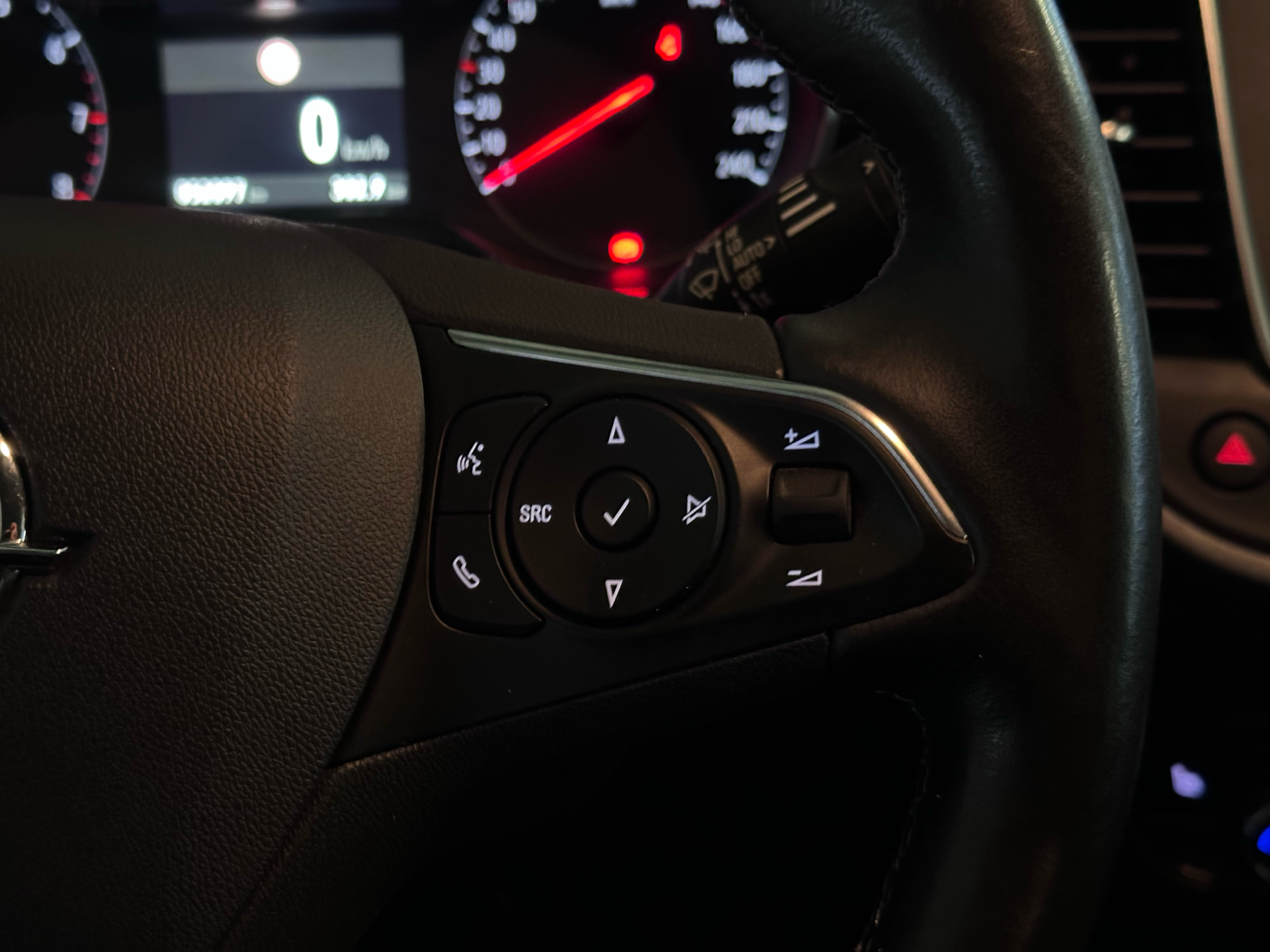 Billede af Opel Crossland 1,2 T Sport 110HK 5d 6g