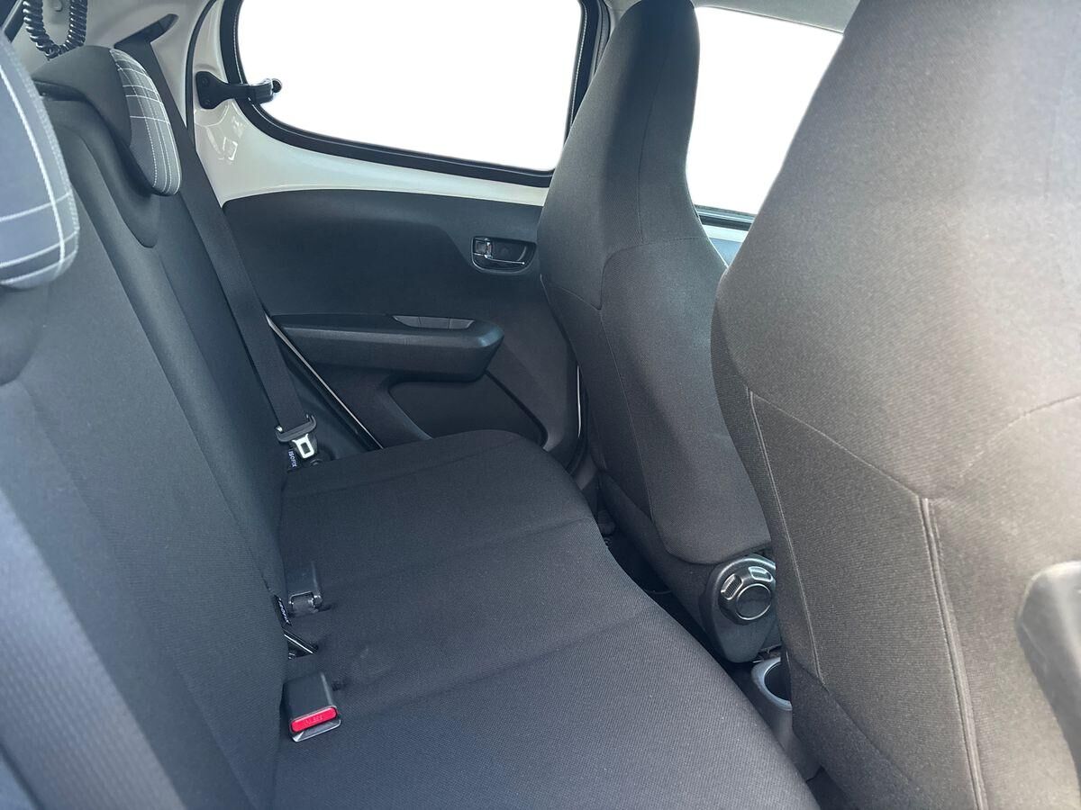 Billede af Peugeot 108 1,0 e-Vti White Edition 69HK 5d