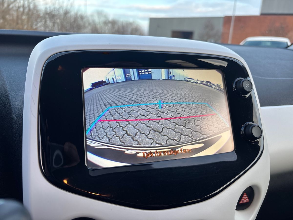 Billede af Peugeot 108 1,0 e-Vti White Edition 69HK 5d