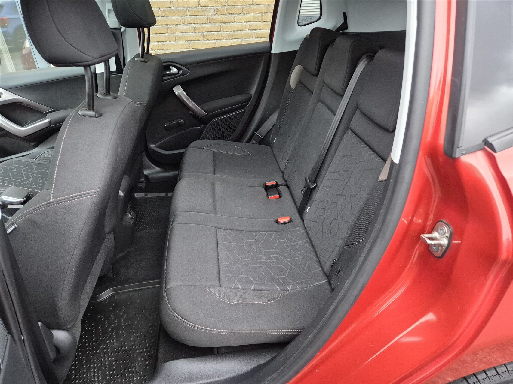 Billede af Peugeot 2008 1,2 e-Vti Active Sky ESG 82HK Aut.