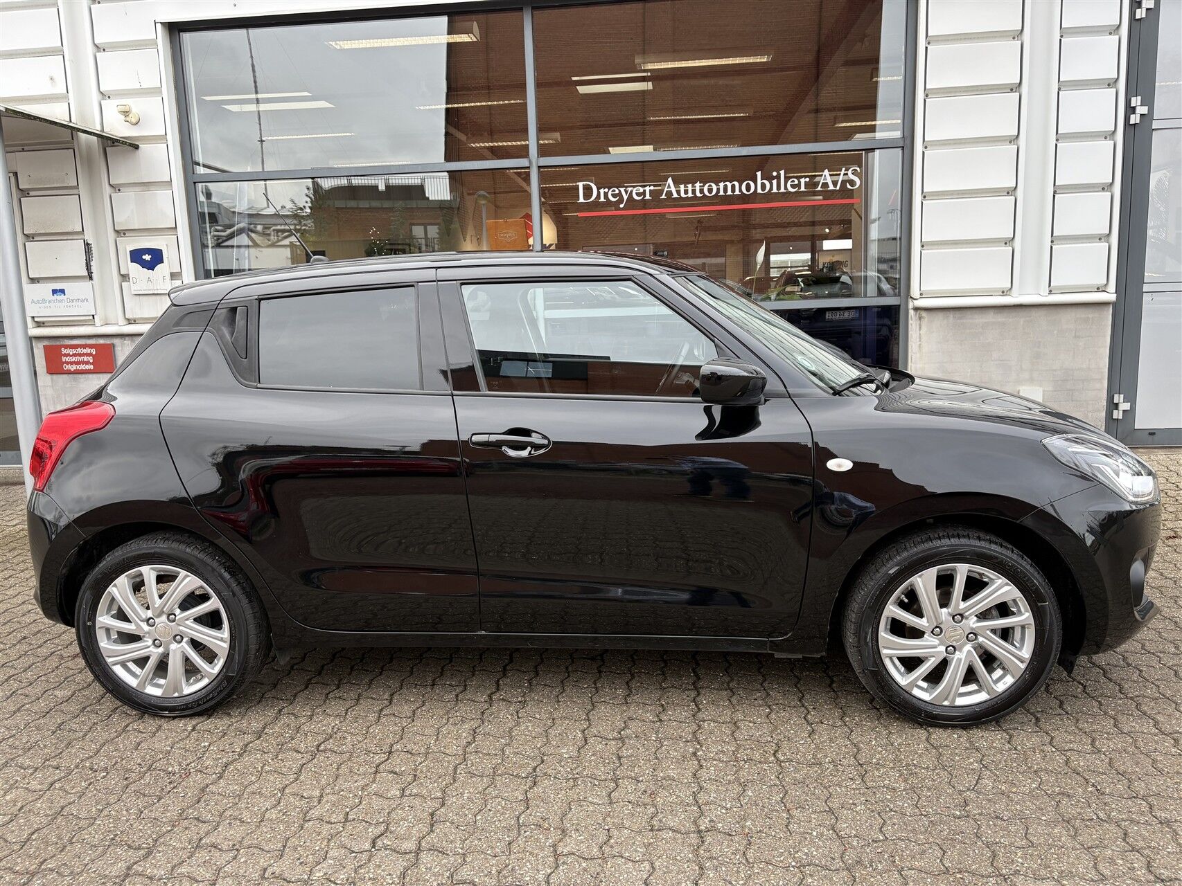 Billede af Suzuki Swift 1,2 Dualjet  Mild hybrid Action AEB 83HK 5d