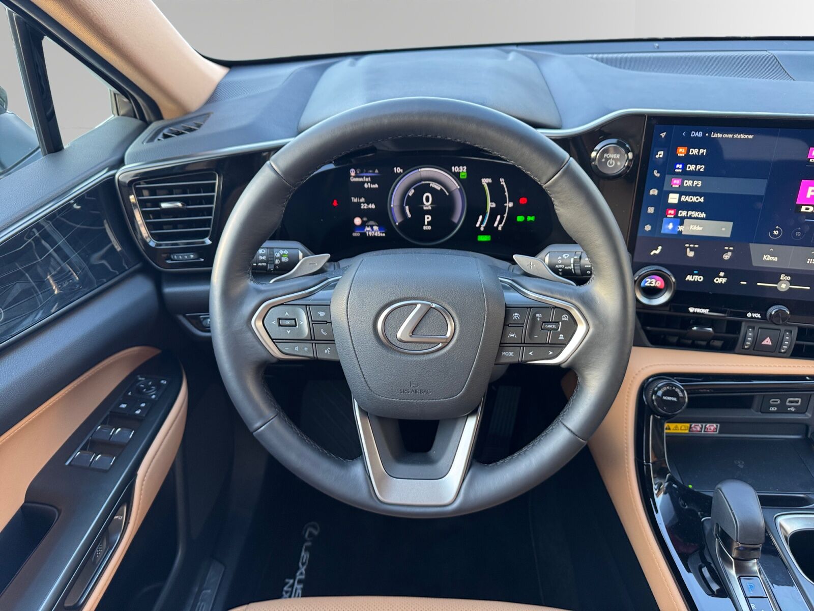 Billede af Lexus NX 450h+ 2,5 Plugin-hybrid Business Plus 4WD 309HK 5d Trinl. Gear