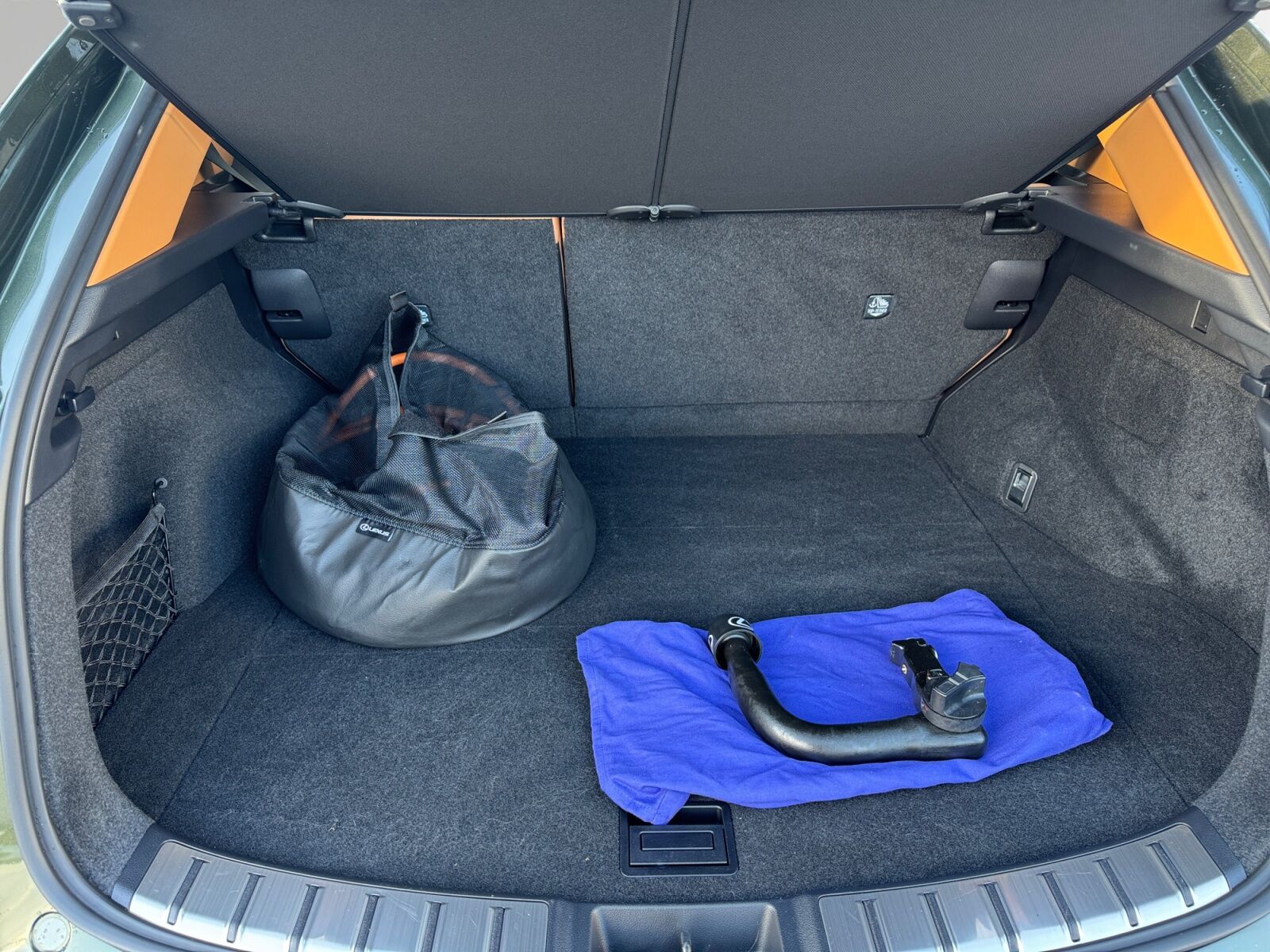 Billede af Lexus NX 450h+ 2,5 Plugin-hybrid Business Plus 4WD 309HK 5d Trinl. Gear