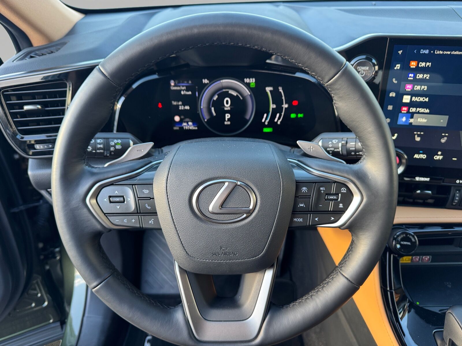 Billede af Lexus NX 450h+ 2,5 Plugin-hybrid Business Plus 4WD 309HK 5d Trinl. Gear