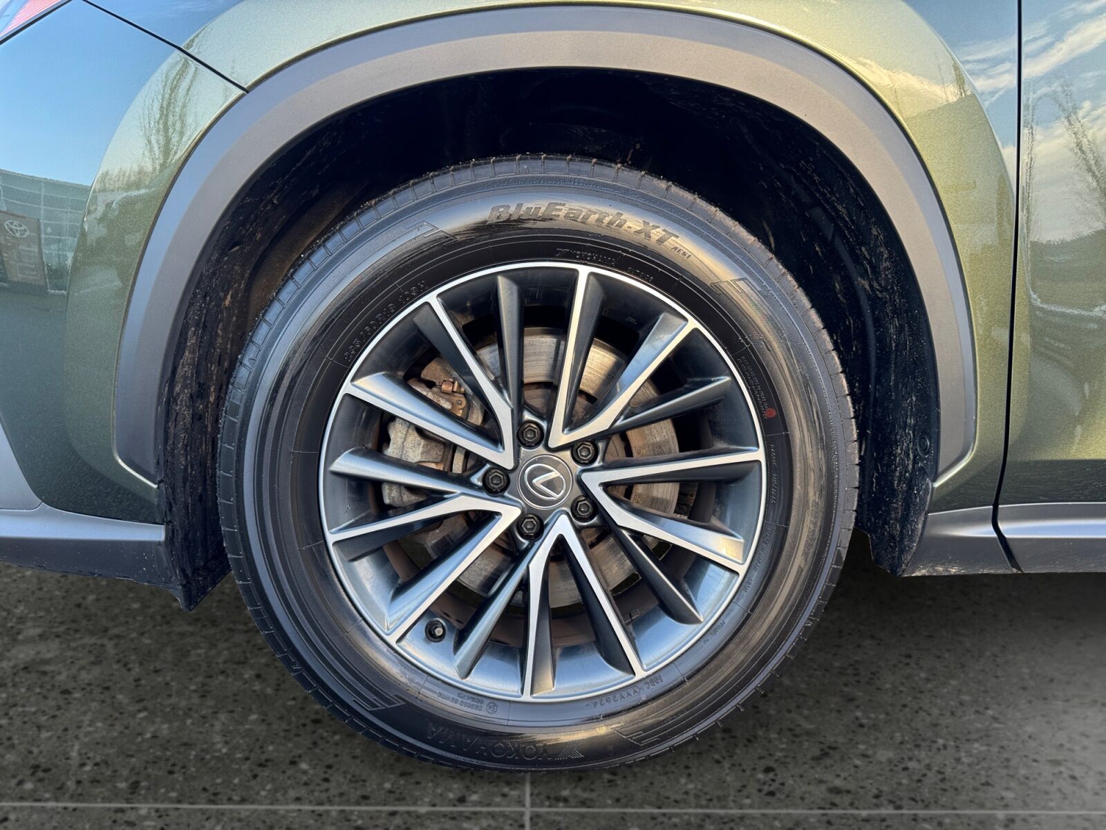 Billede af Lexus NX 450h+ 2,5 Plugin-hybrid Business Plus 4WD 309HK 5d Trinl. Gear