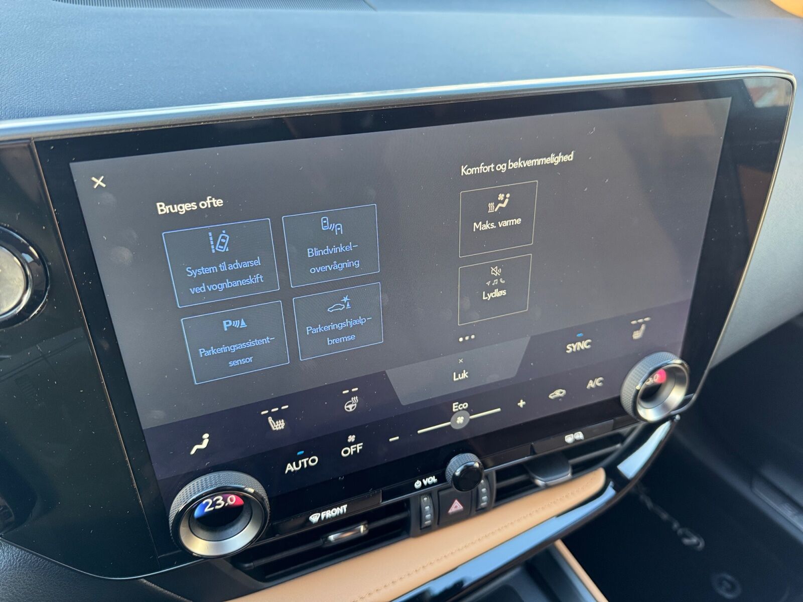 Billede af Lexus NX 450h+ 2,5 Plugin-hybrid Business Plus 4WD 309HK 5d Trinl. Gear