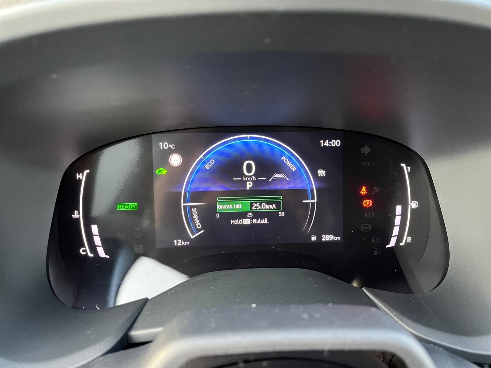 Billede af Toyota Aygo X 1,5 Hybrid Play Comfort CVT 116HK 5d Aut.