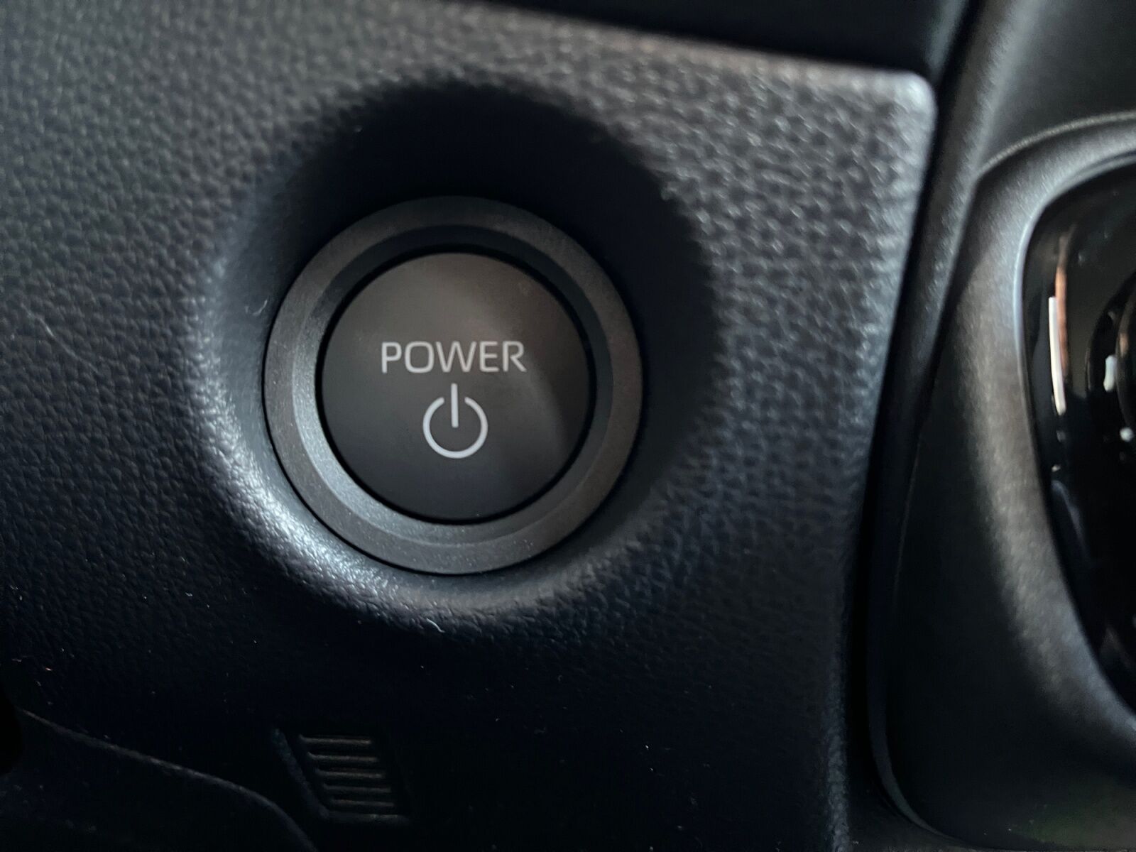 Billede af Toyota Aygo X 1,5 Hybrid Play Comfort CVT 116HK 5d Aut.