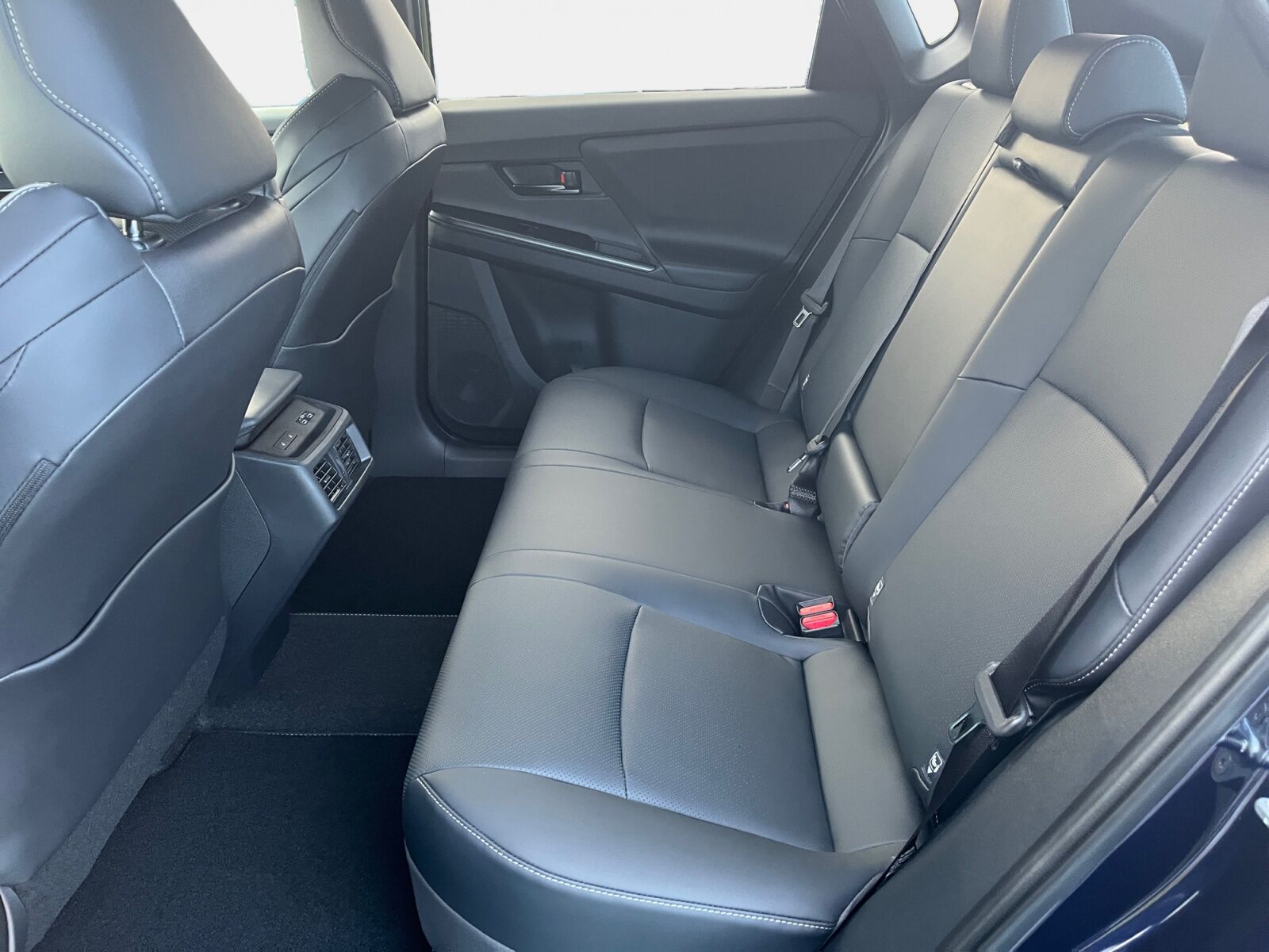 Billede af Toyota BZ4X EL Executive AWD 343HK 5d Aut.