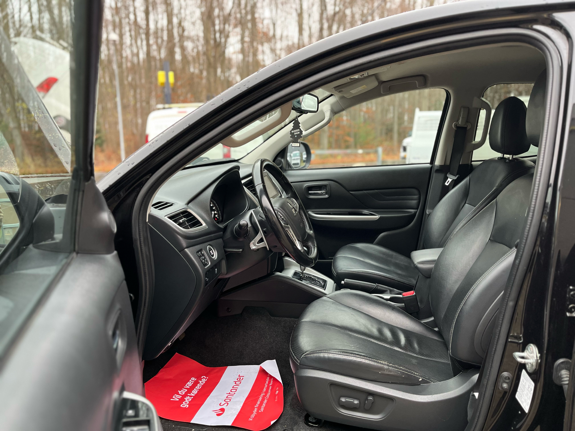 Billede af Mitsubishi L200 Dob. Cab 2,2 DI-D Instyle 4WD 150HK DobKab 6g Aut.