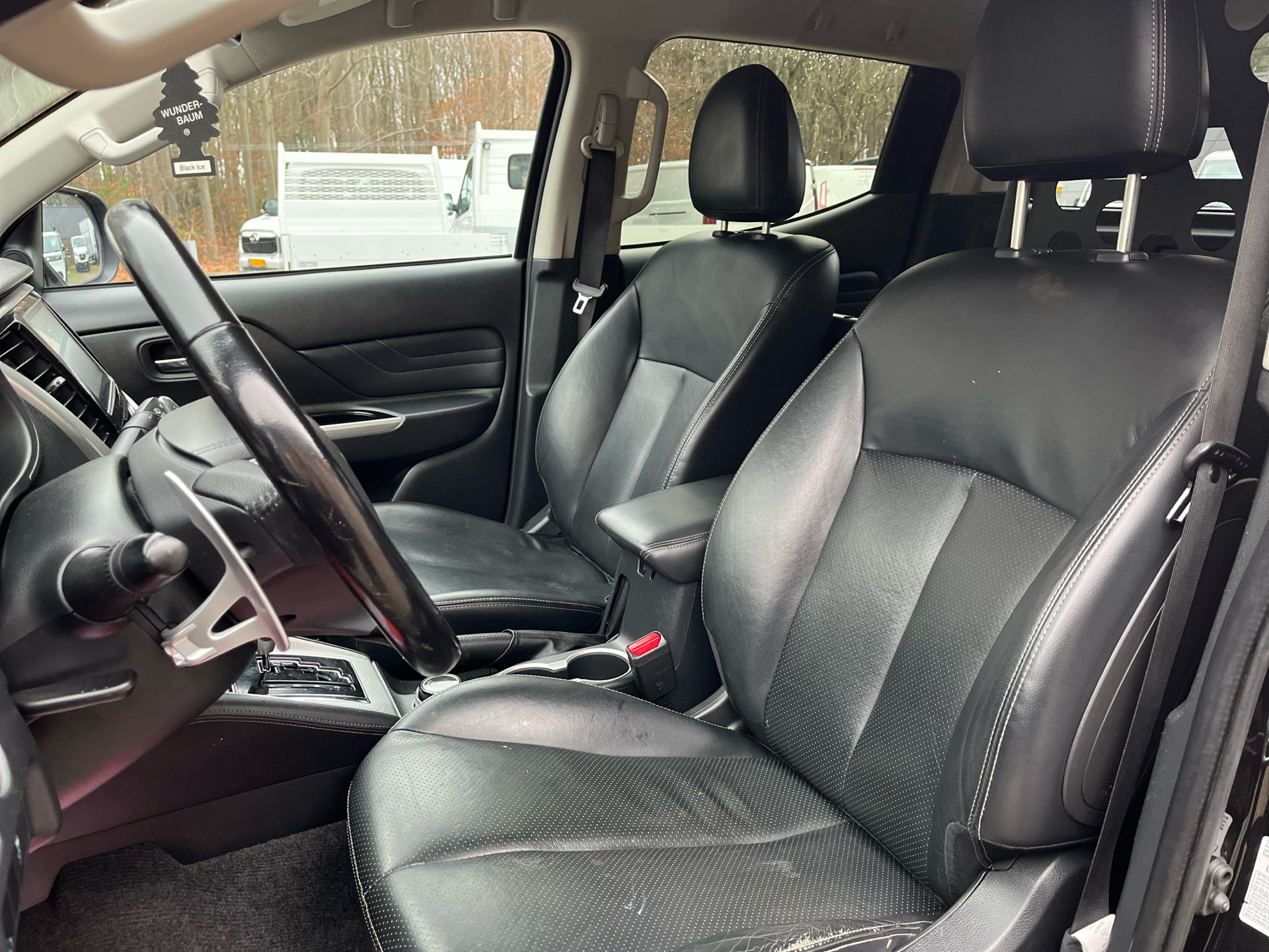 Billede af Mitsubishi L200 Dob. Cab 2,2 DI-D Instyle 4WD 150HK DobKab 6g Aut.