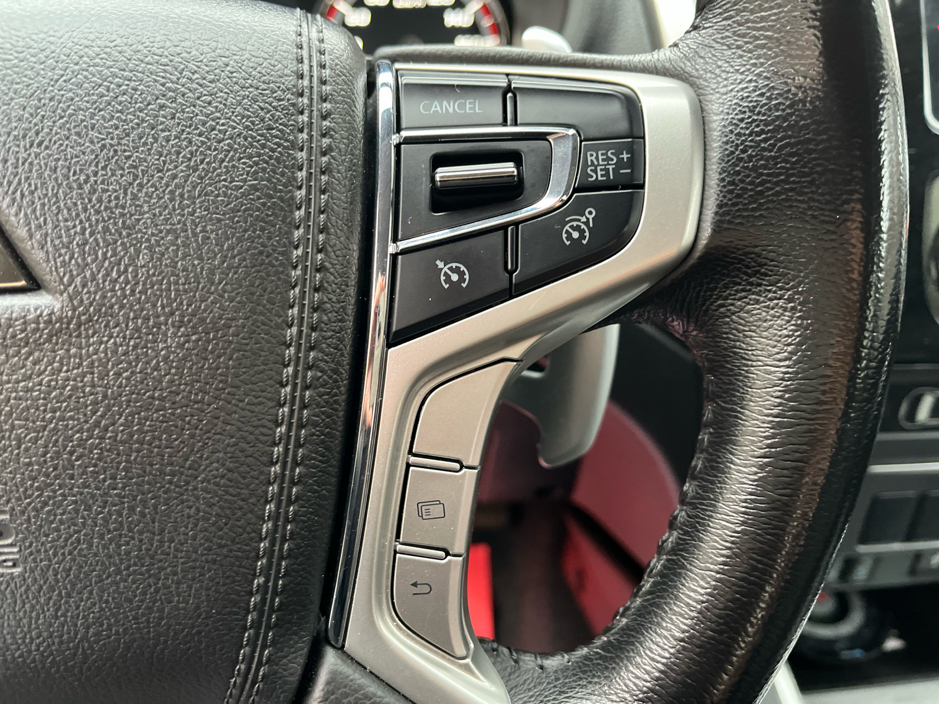 Billede af Mitsubishi L200 Dob. Cab 2,2 DI-D Instyle 4WD 150HK DobKab 6g Aut.