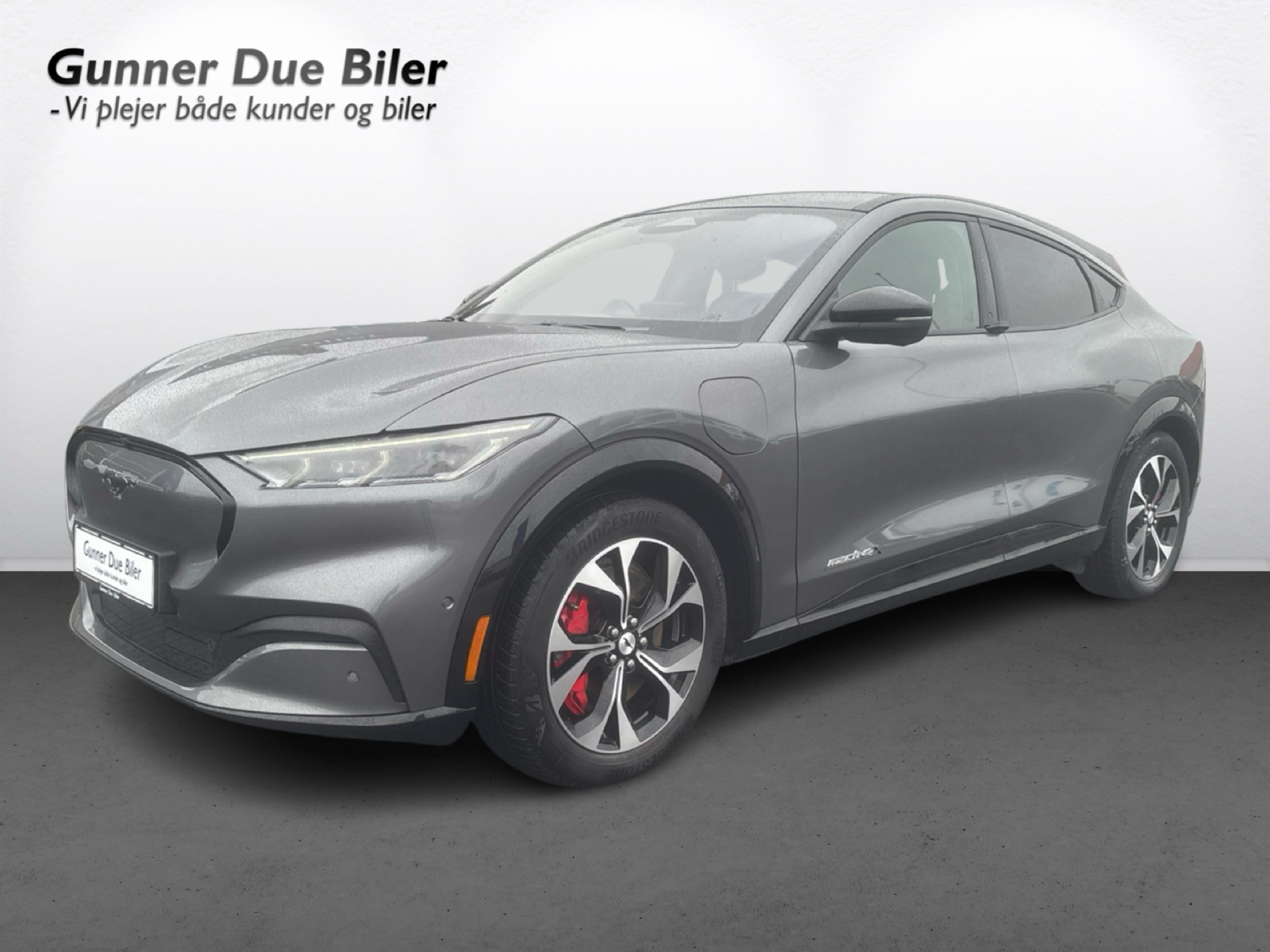 Billede af Ford Mustang Mach-E EL UR Premium AWD 351HK 5d Aut.