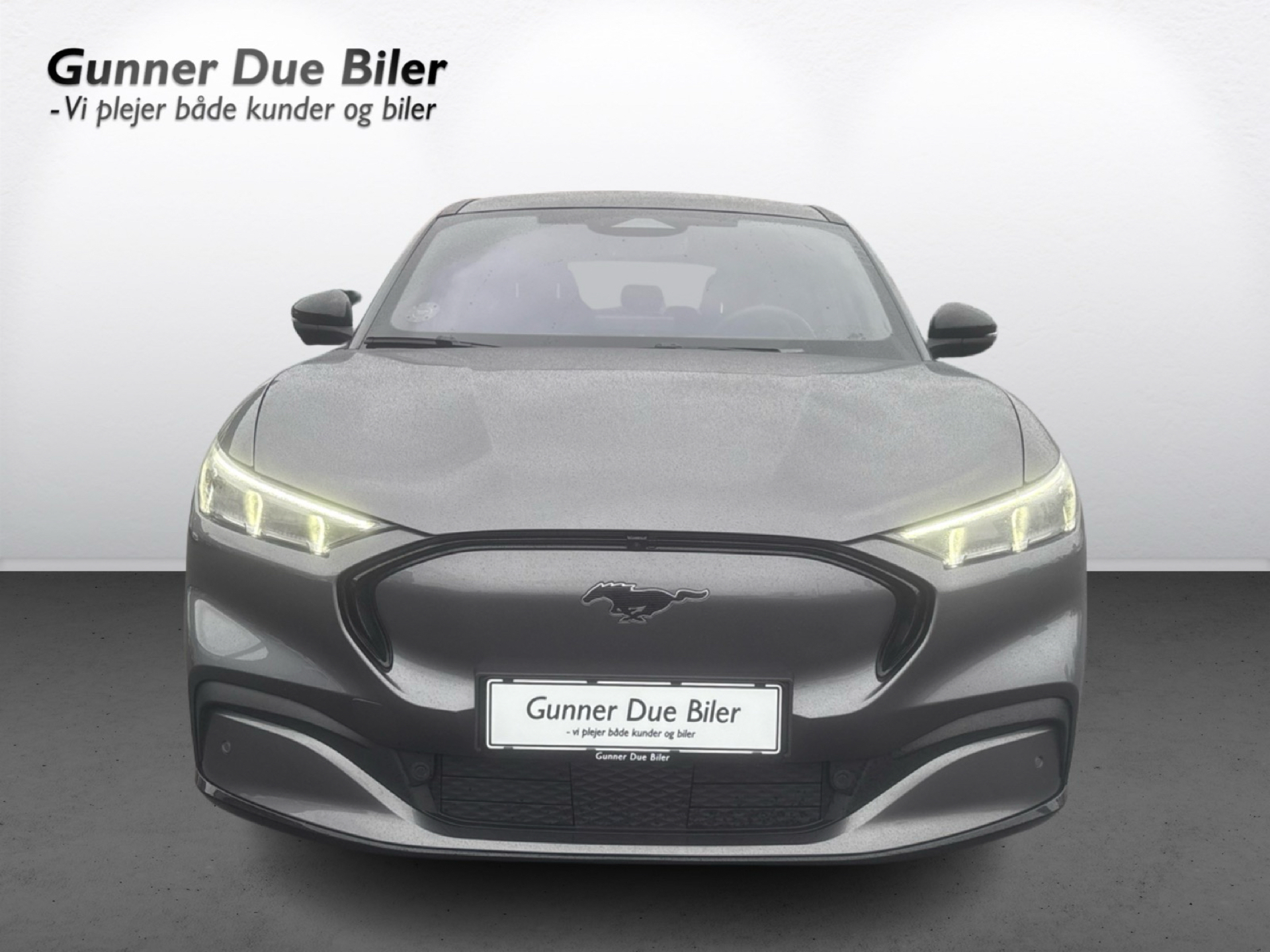 Billede af Ford Mustang Mach-E EL UR Premium AWD 351HK 5d Aut.