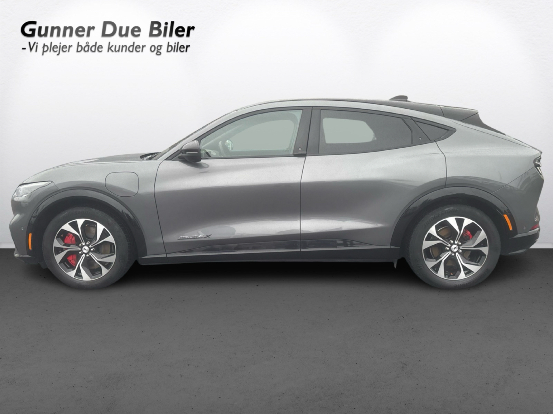 Billede af Ford Mustang Mach-E EL UR Premium AWD 351HK 5d Aut.