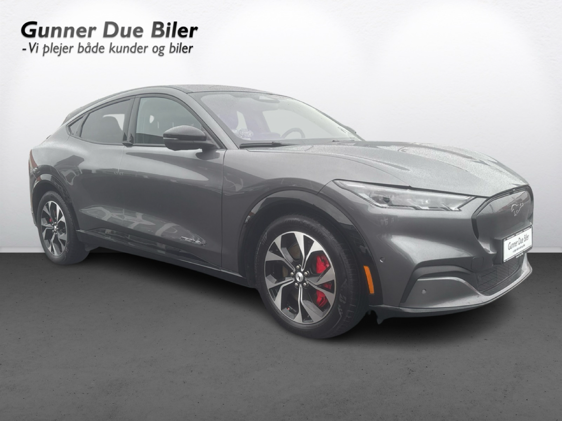 Billede af Ford Mustang Mach-E EL UR Premium AWD 351HK 5d Aut.