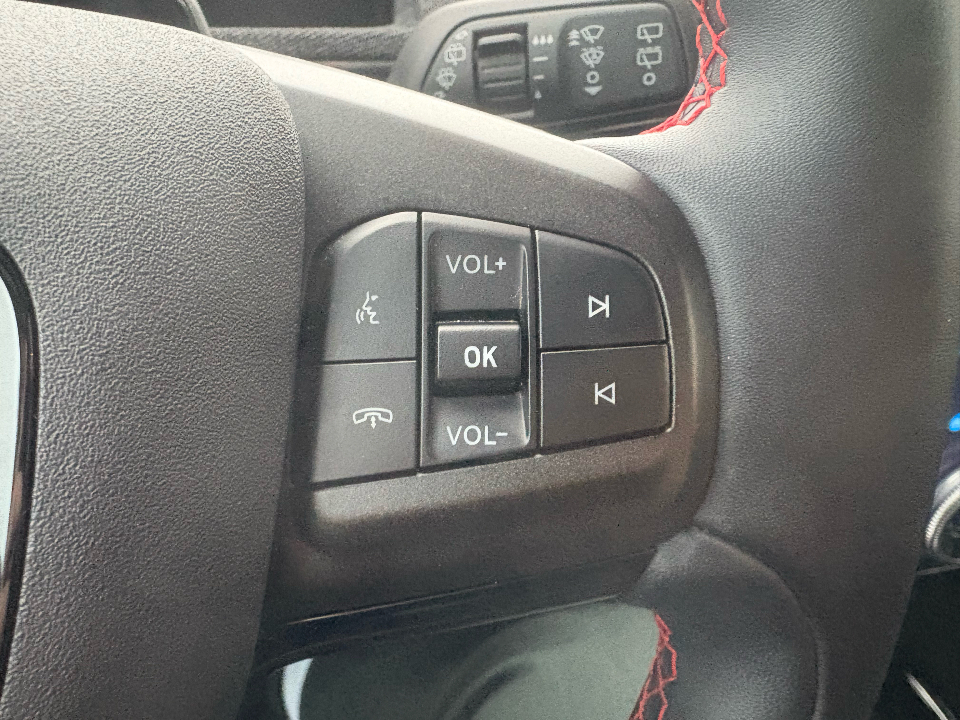 Billede af Ford Mustang Mach-E EL UR Premium AWD 351HK 5d Aut.