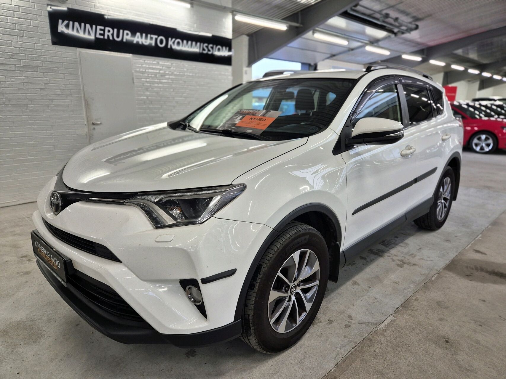 Billede af Toyota RAV4 2,0 D-4D T2+ 4x2 143HK 5d 6g