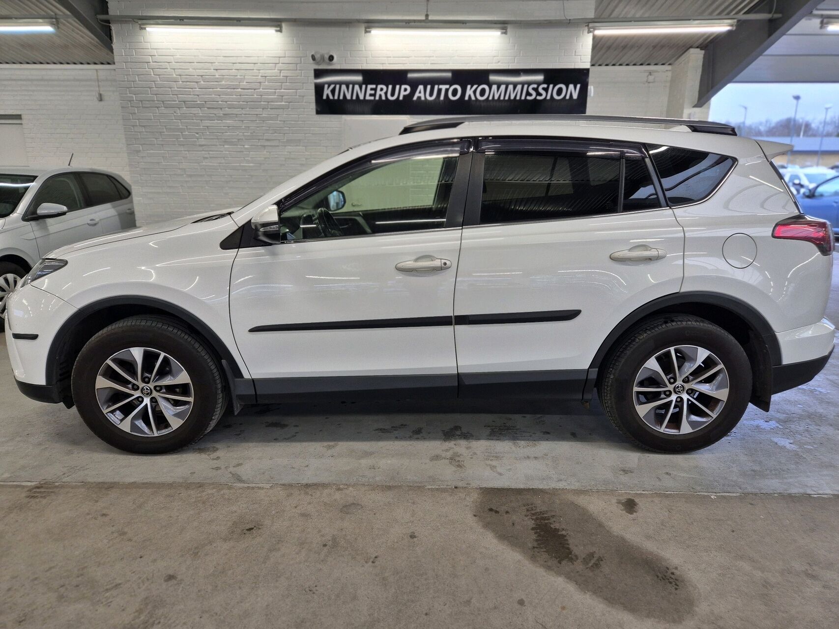 Billede af Toyota RAV4 2,0 D-4D T2+ 4x2 143HK 5d 6g