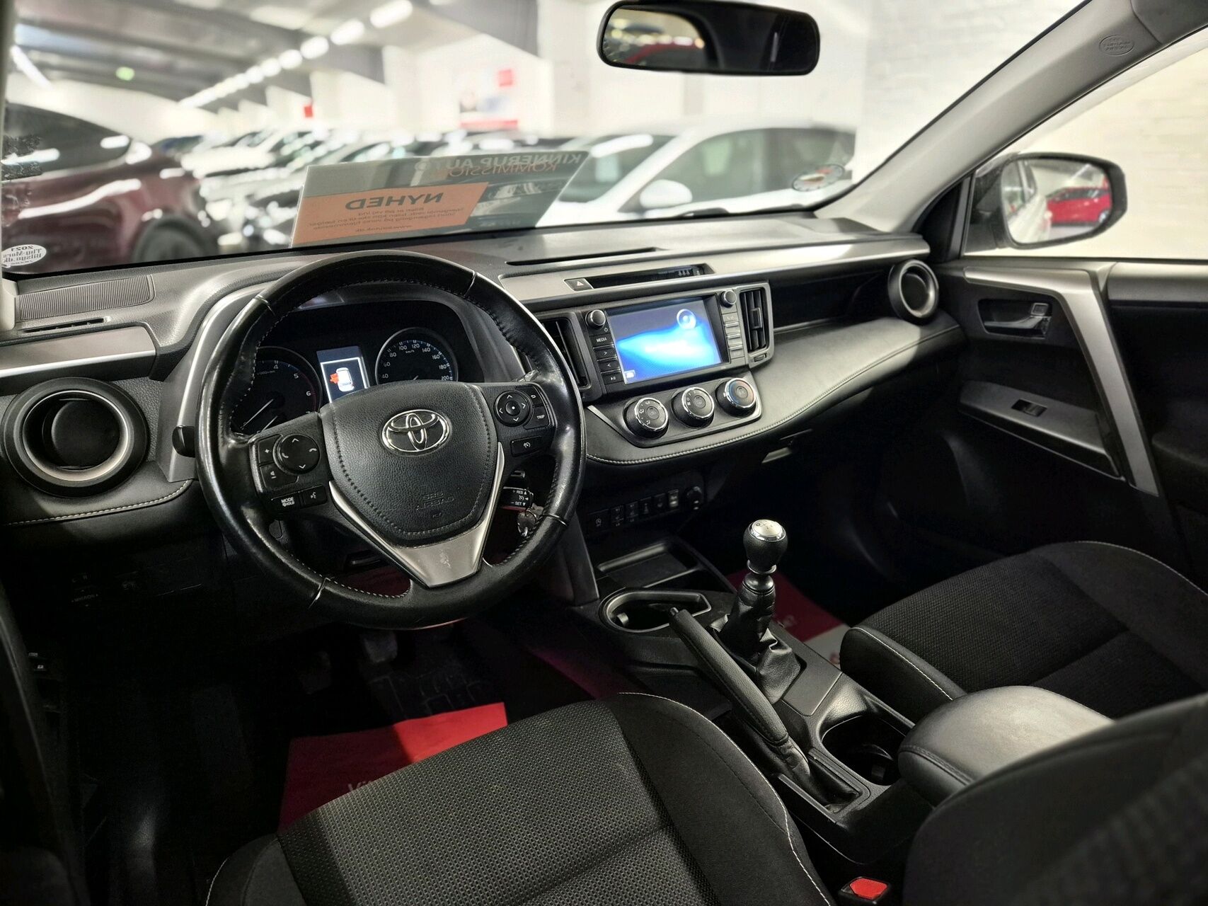 Billede af Toyota RAV4 2,0 D-4D T2+ 4x2 143HK 5d 6g