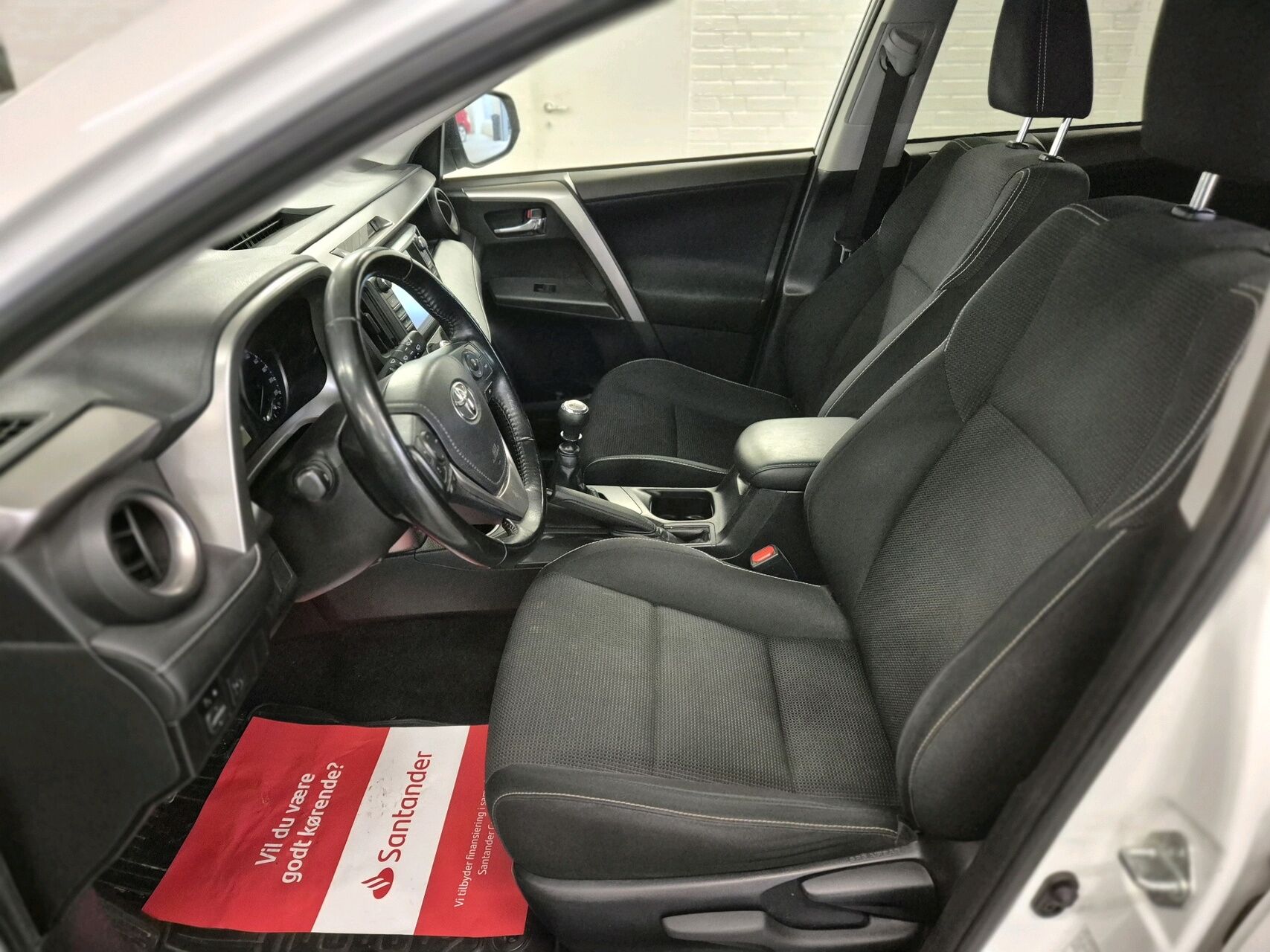 Billede af Toyota RAV4 2,0 D-4D T2+ 4x2 143HK 5d 6g