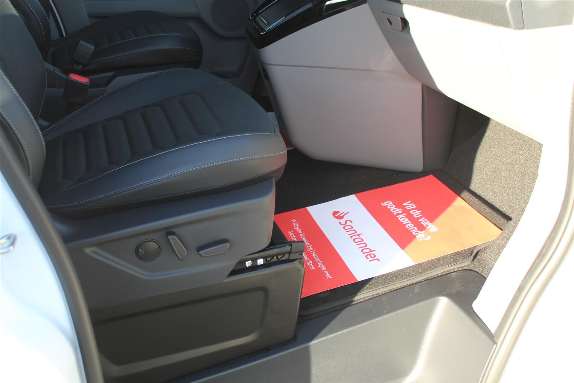 Billede af Ford E-Tourneo Custom 340 L1H1 EL Titanium X 218HK Aut.