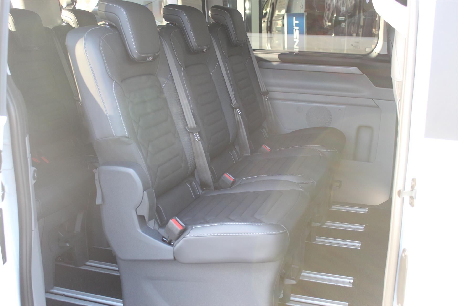 Billede af Ford E-Tourneo Custom 340 L1H1 EL Titanium X 218HK Aut.