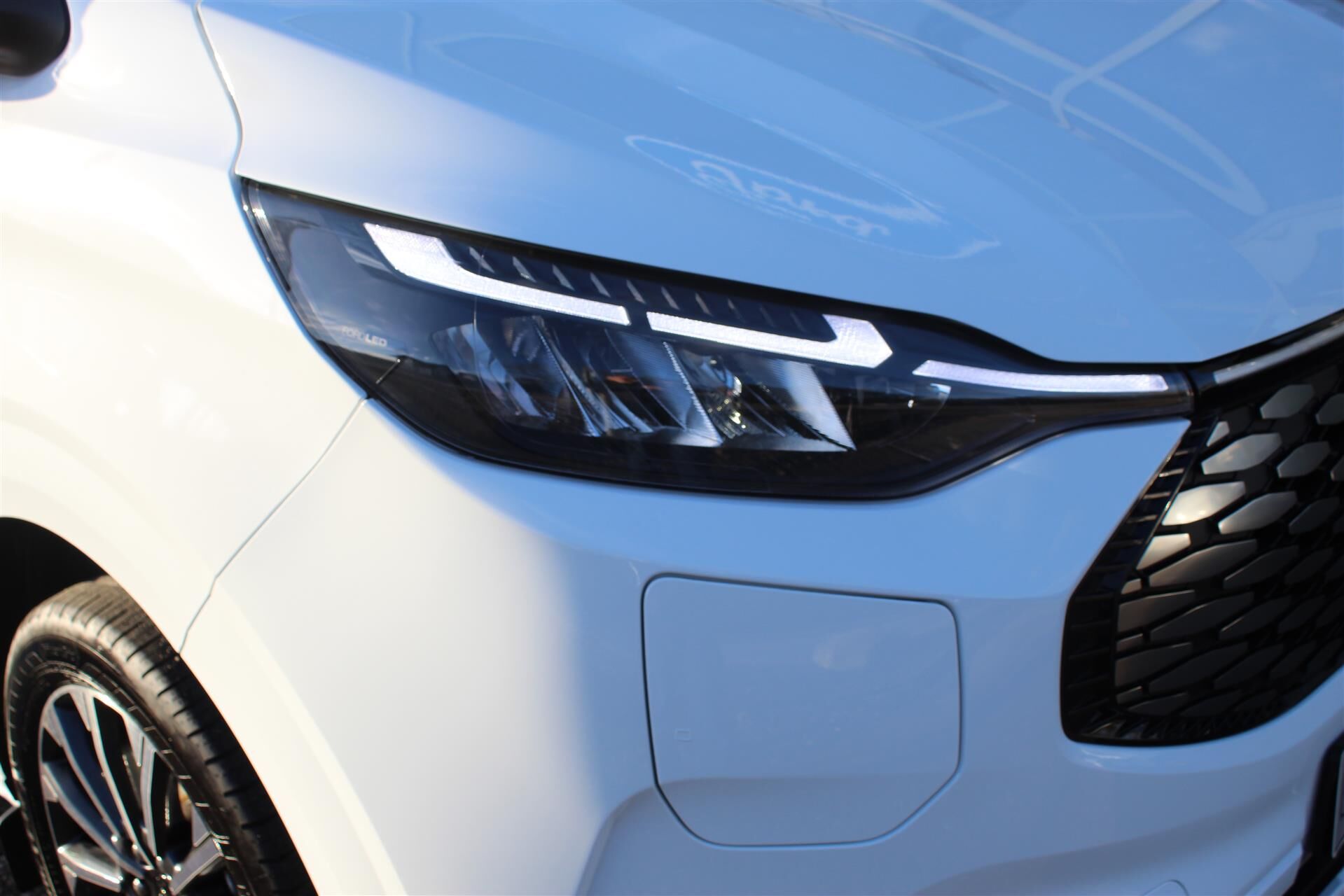 Billede af Ford E-Tourneo Custom 340 L1H1 EL Titanium X 218HK Aut.