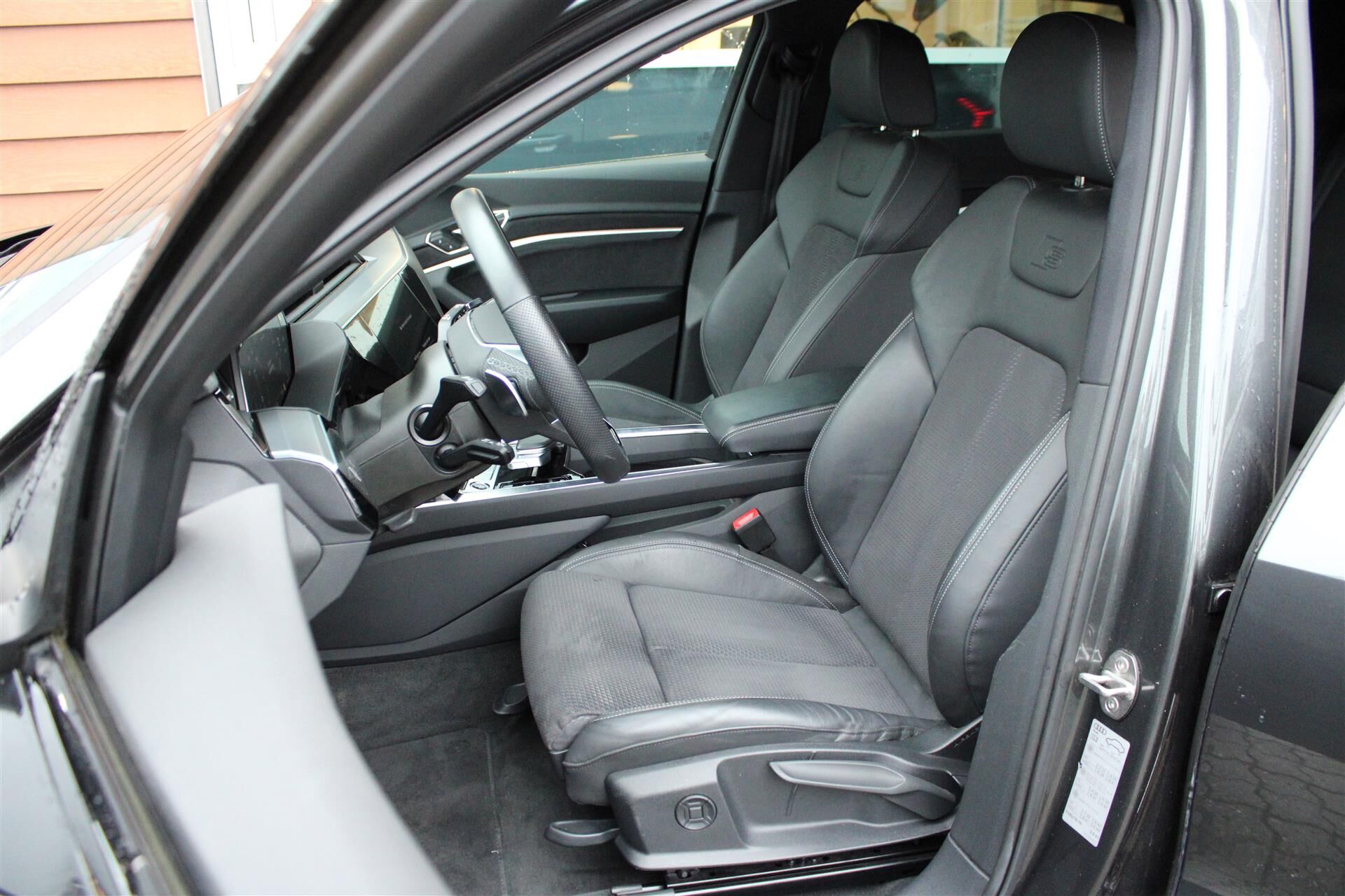 Billede af Audi E-tron 55 S Line Quattro 408HK 5d Aut.