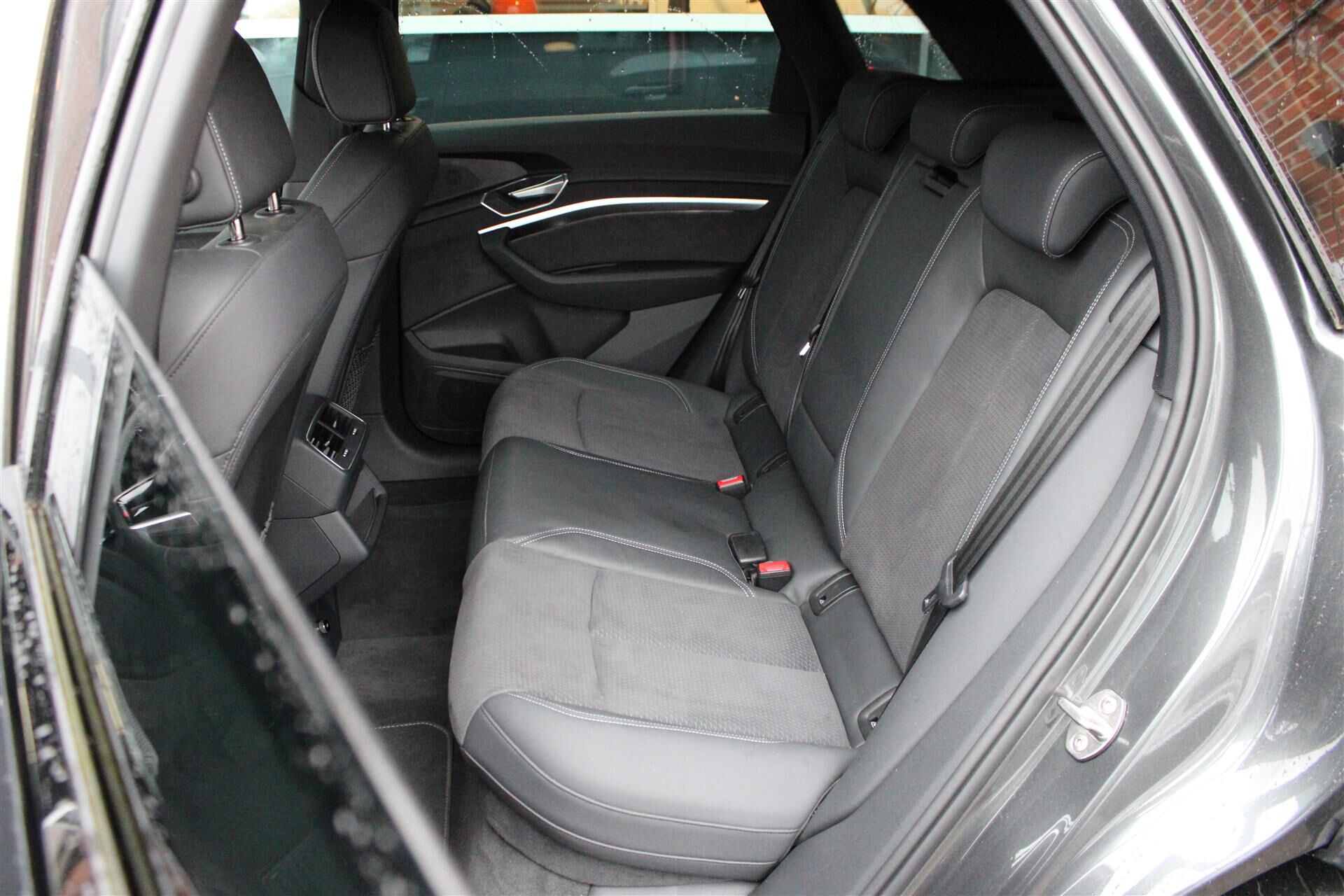 Billede af Audi E-tron 55 S Line Quattro 408HK 5d Aut.