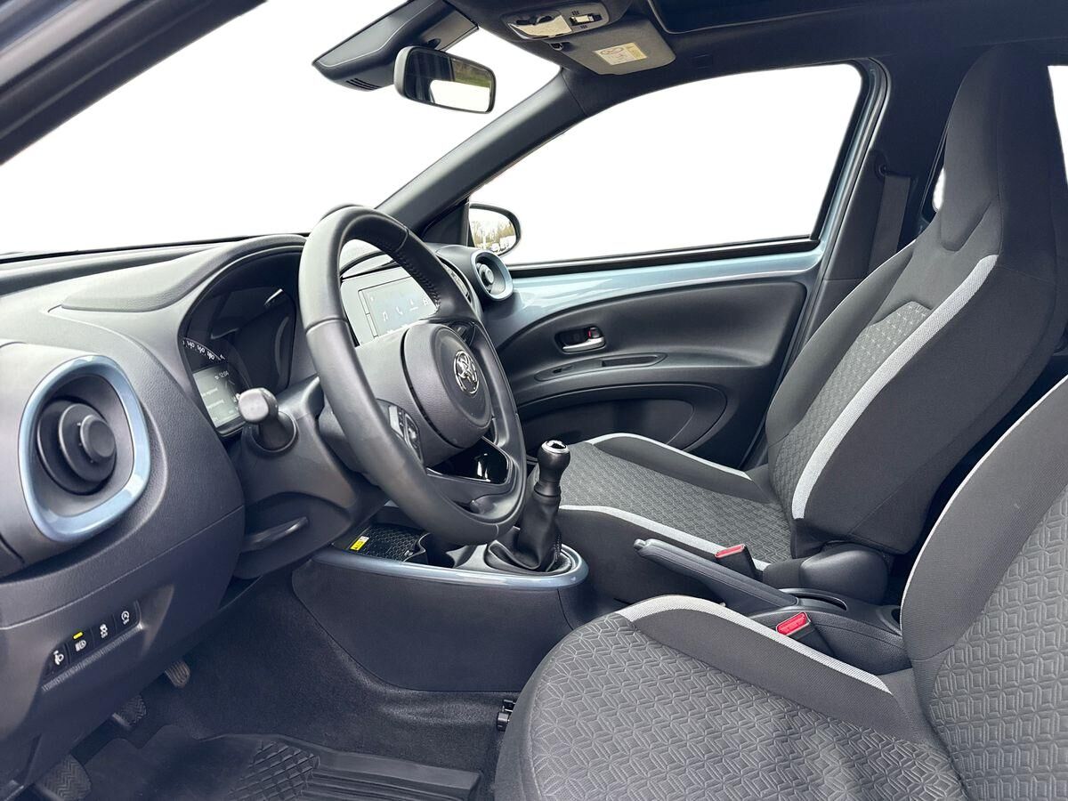Billede af Toyota Aygo X 1,0 VVT-I Air Pulse 72HK 5d