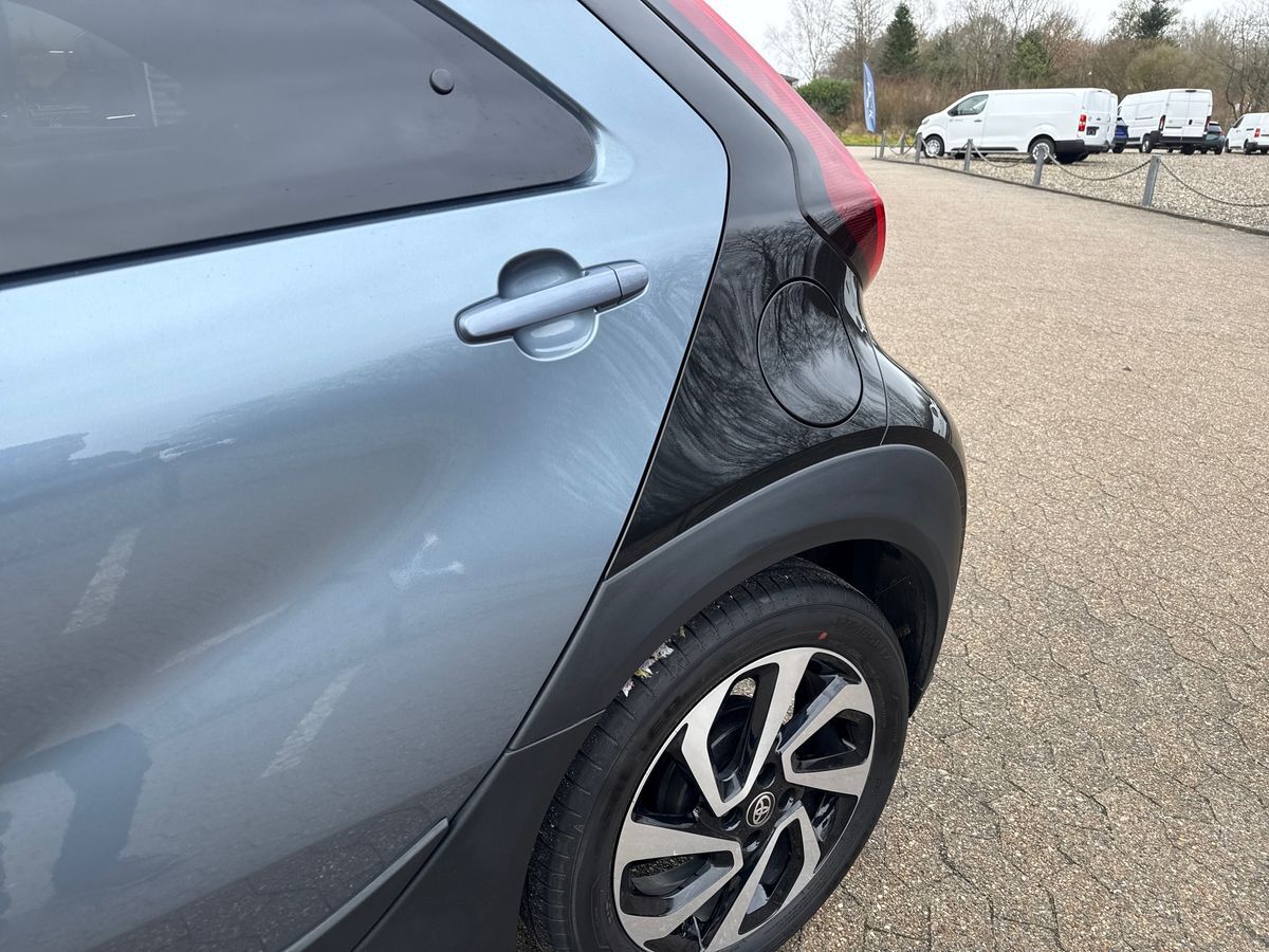 Billede af Toyota Aygo X 1,0 VVT-I Air Pulse 72HK 5d