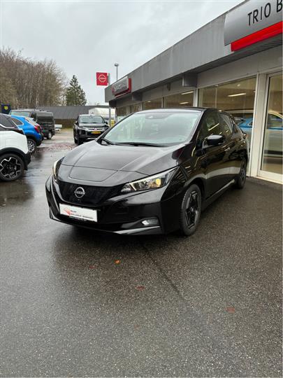 Nissan Leaf EL Acenta 39 kWh 150HK 5d Aut.
