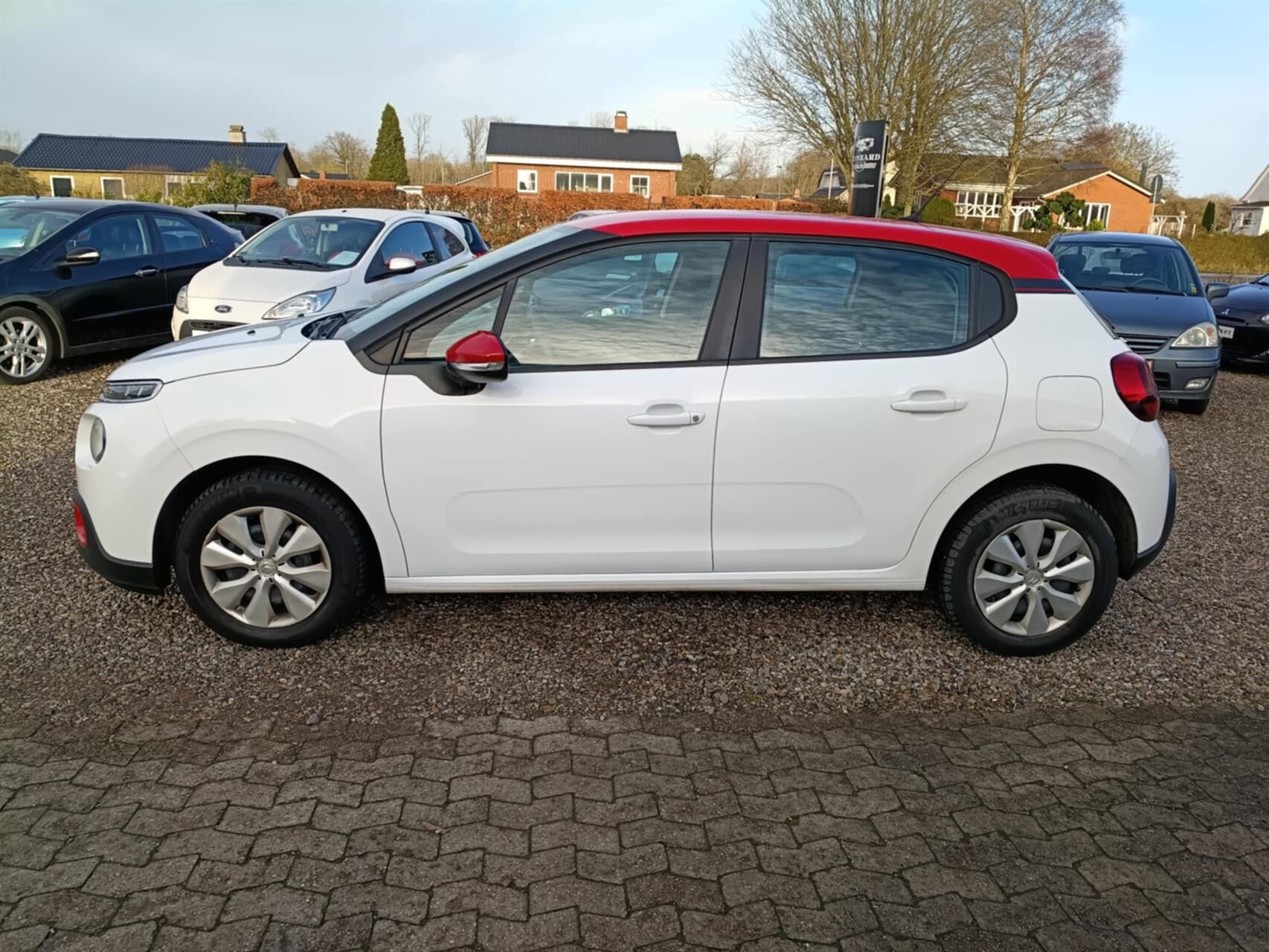 Billede af Citroën C3 1,6 Blue HDi Iconic start/stop 75HK 5d