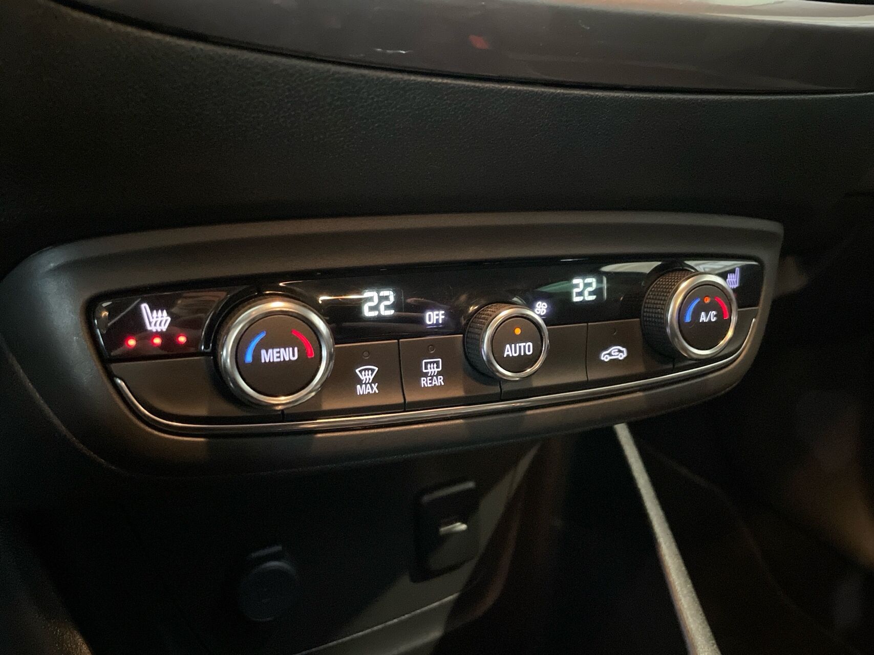 Billede af Opel Crossland X 1,2 Impress 83HK 5d